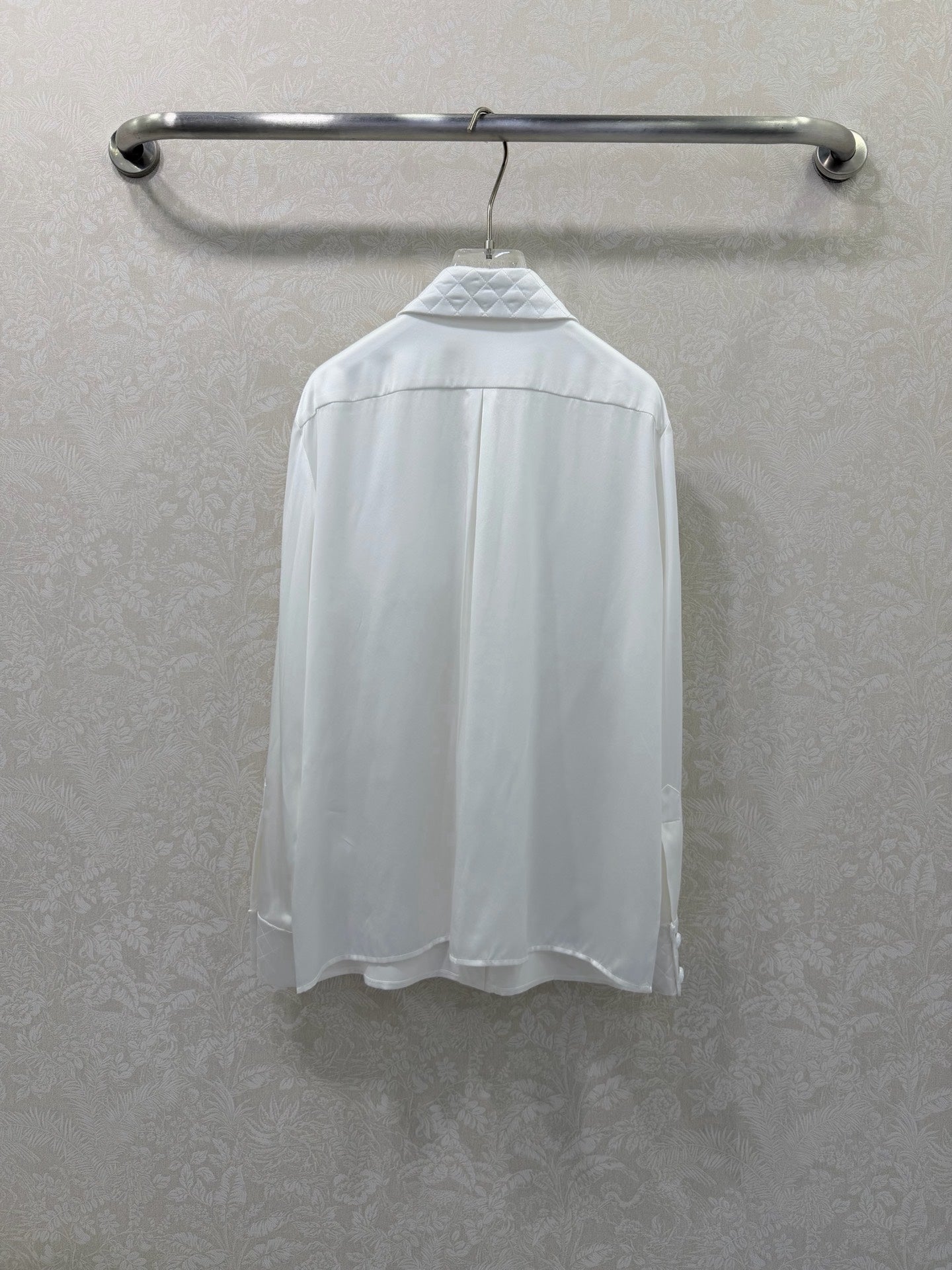 CC Collar Diamond Pattern Shirt White Silk 353059