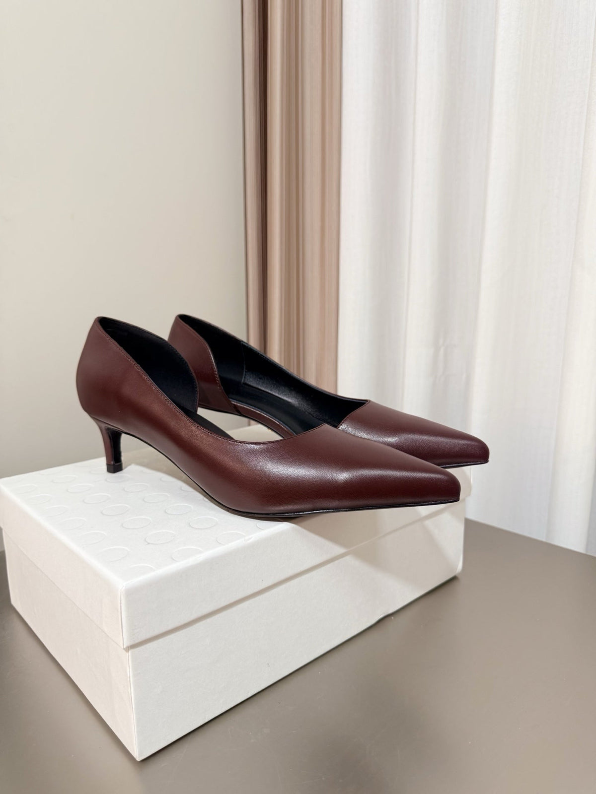 Khaite 26s Jett Pumps 4.5cm Burgundy Leather 784528v