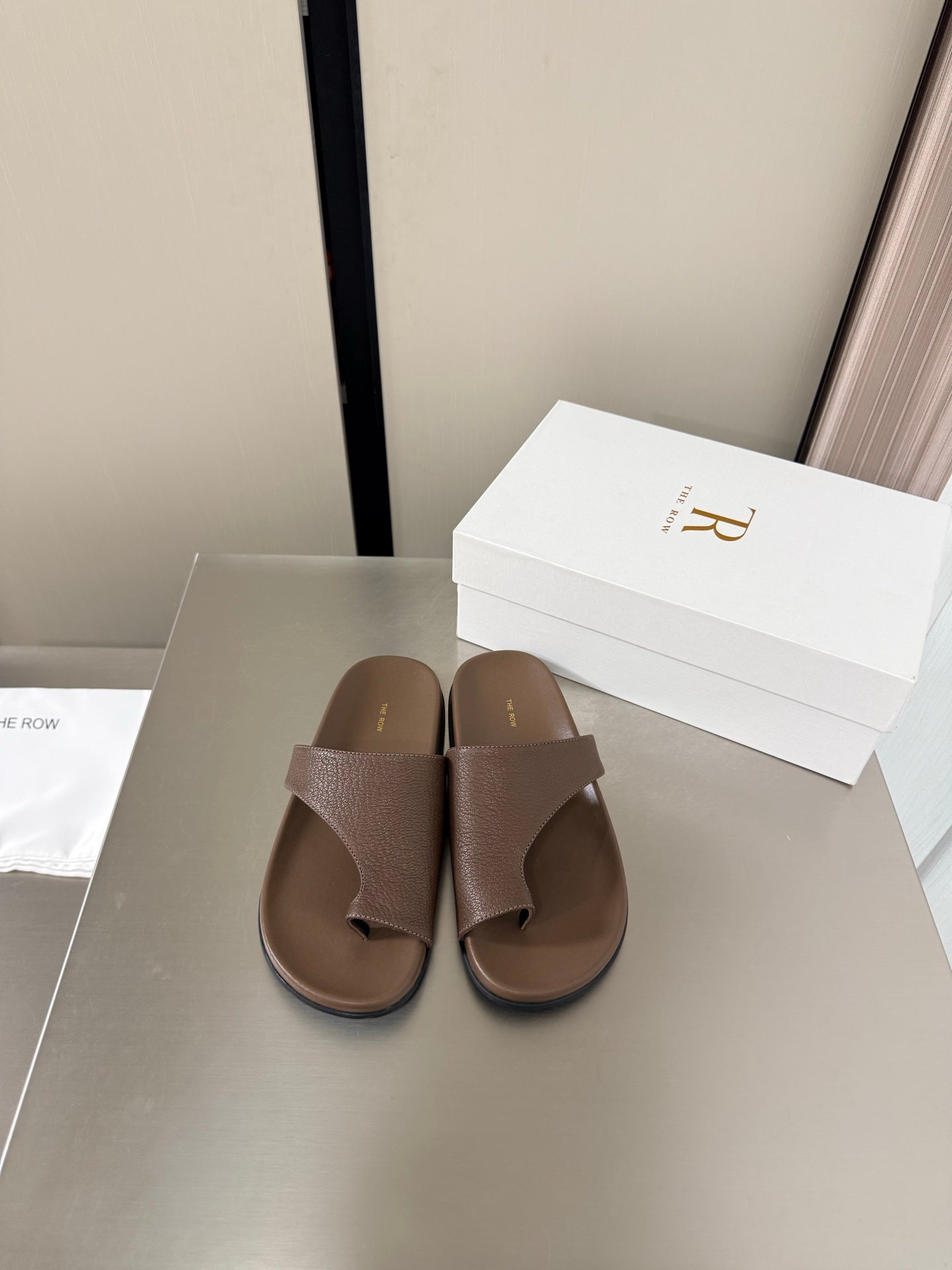 The Row Slip-on Sandals Coffee Cowhide 872480