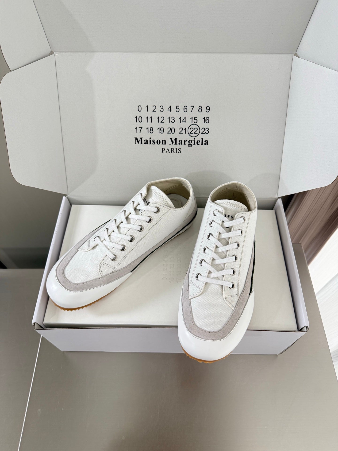 Maison Margiela Traveler Sneaker White Grey Suede Canvas Sheeepskin 872471