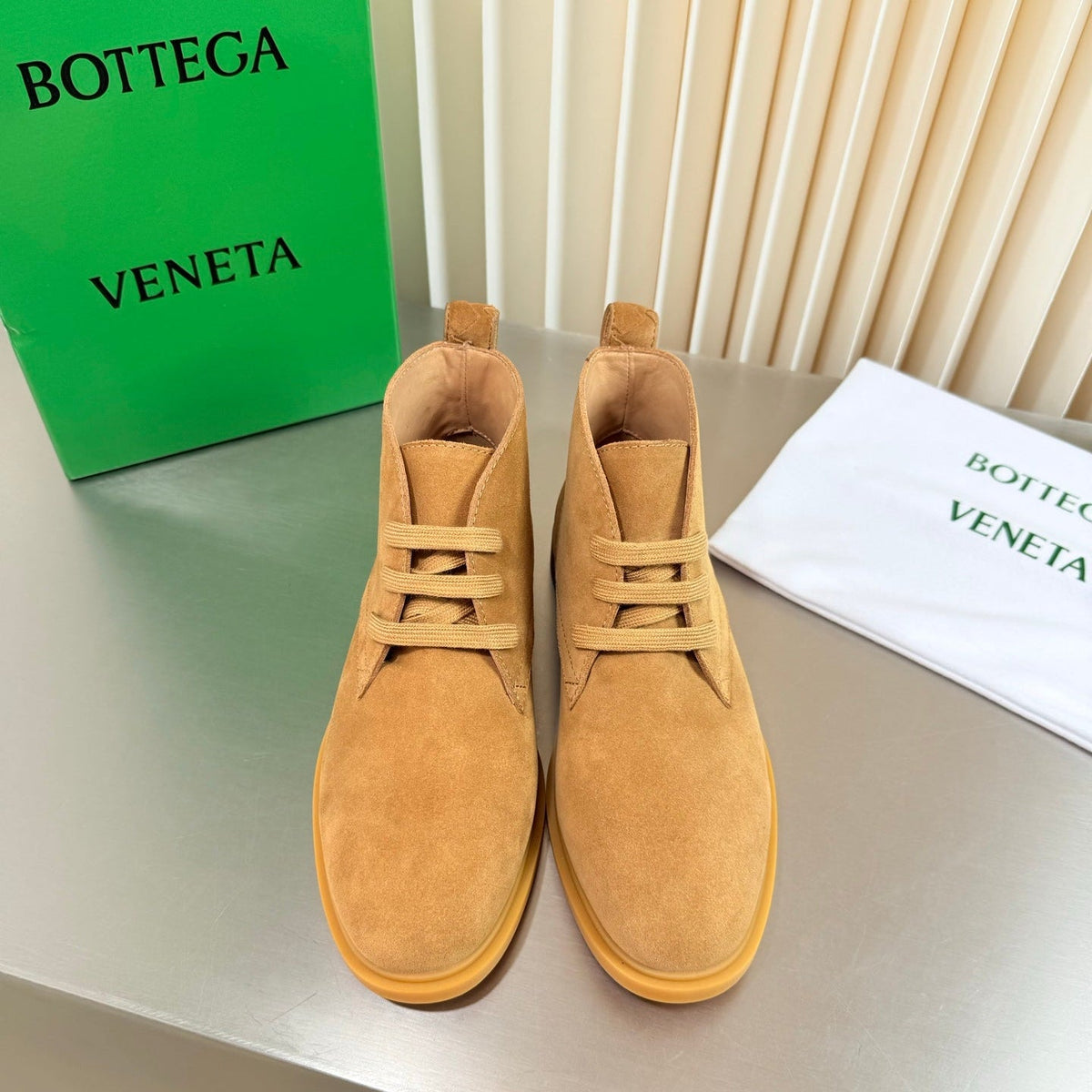 BV 26s Ankle Boots Beige Suede 194240