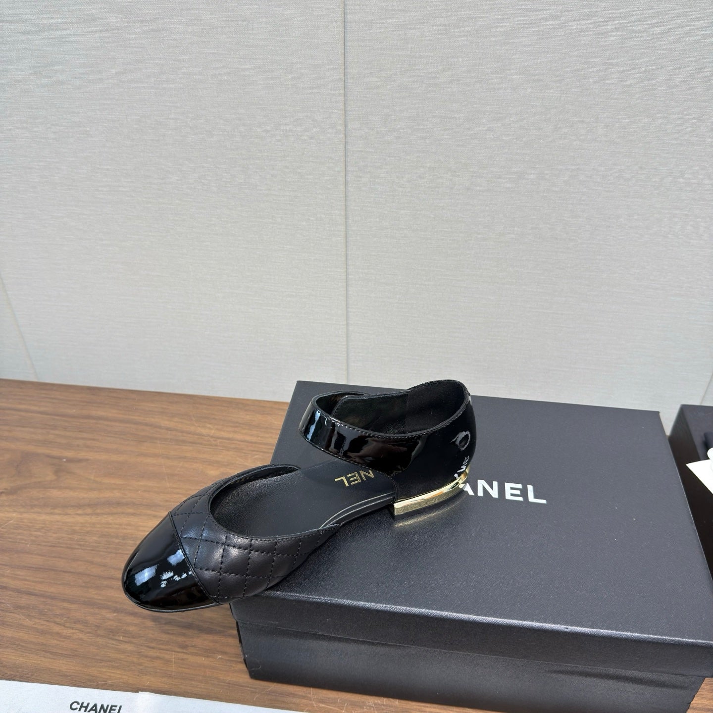 CC Quilted Cap Toe Ballerina Flats Black Lamskin & Calfskin 429729