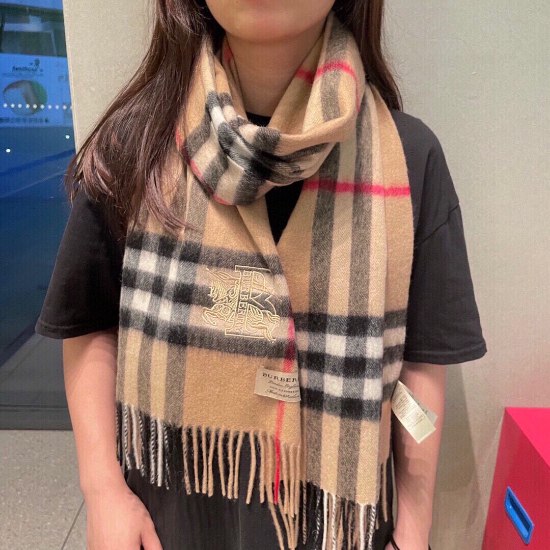 CLASSIC CHECK SCARF 180 CM IN CAMEL BROWN MIX BLACK CASHMERE 394772