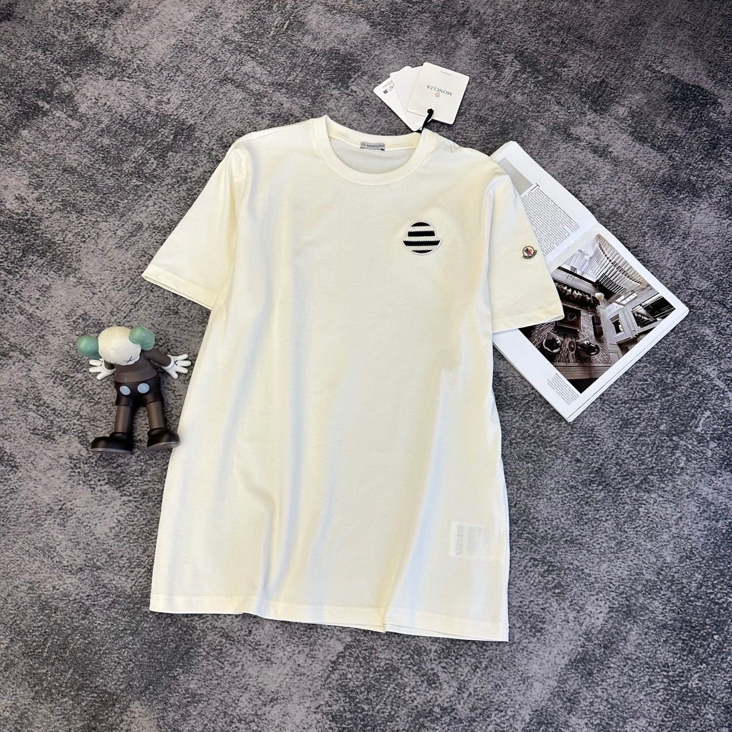 Moncler Short-Sleeve T-Shirt Cotton 369927
