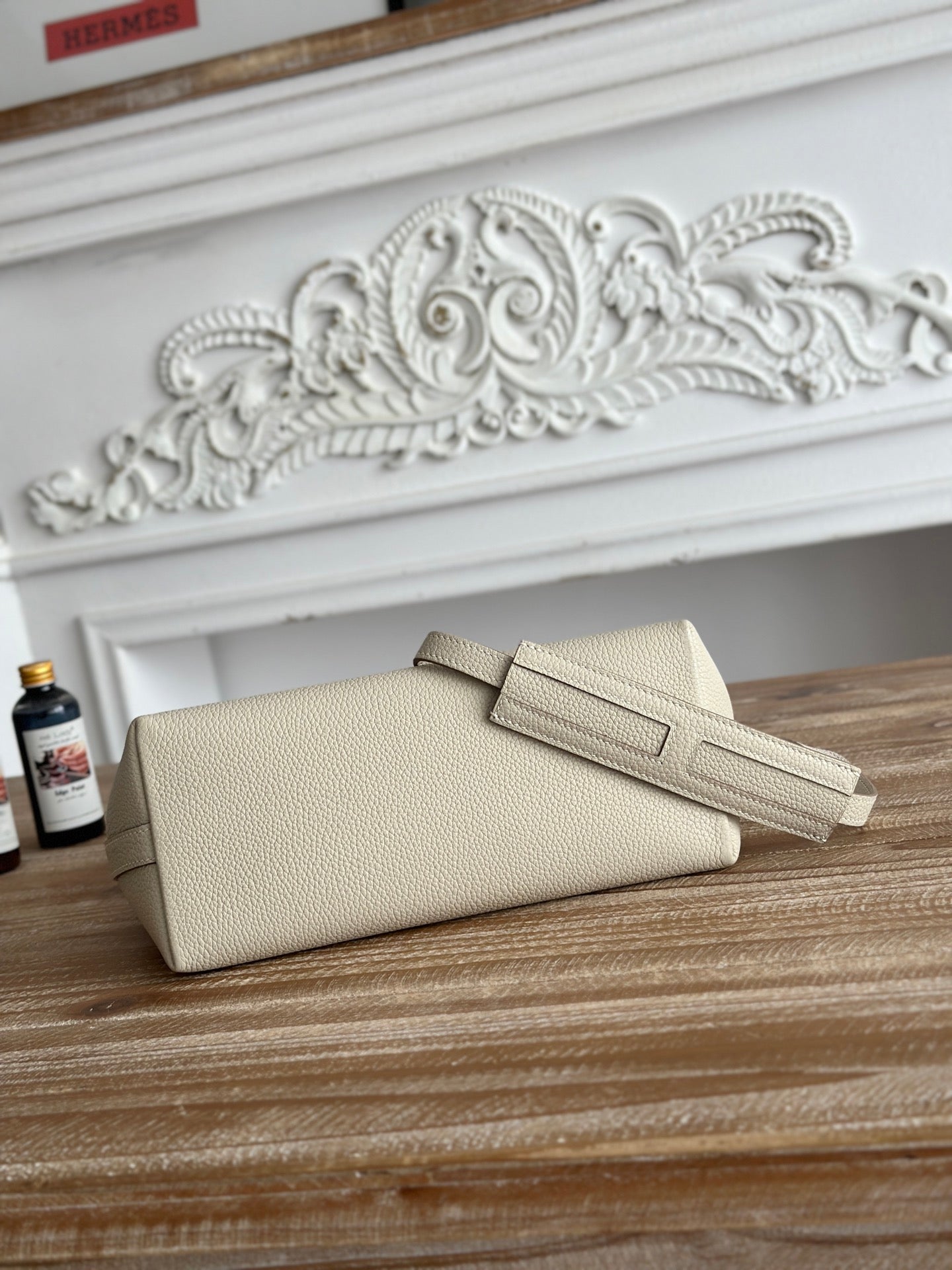 HM Berlingot Shoulder Bag Off White Epsom Leather 270326
