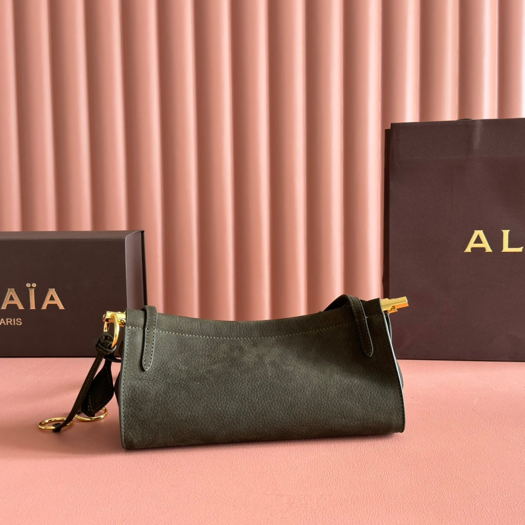 Alaia Le Click East West Small Bag 25cm Olive Green Cowhide