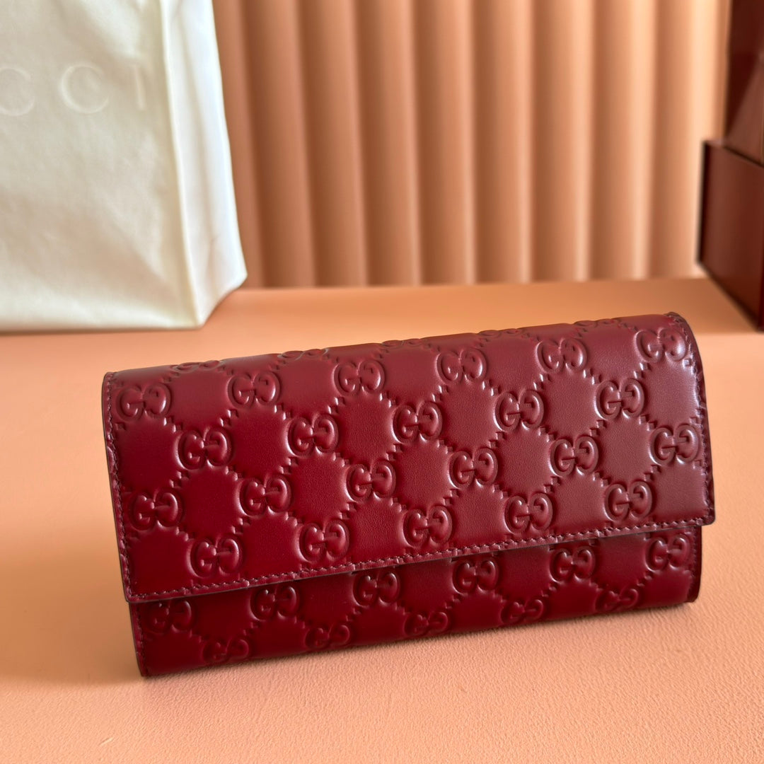 GG Emblem Continental Wallet Burgundy Cowhide