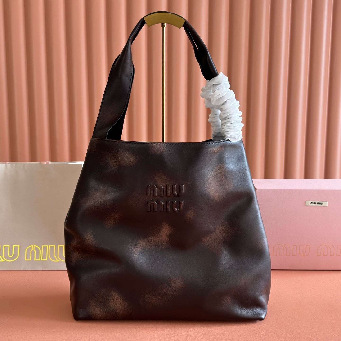 Miu Logo-Embossed Tote Bag Coffee Leather