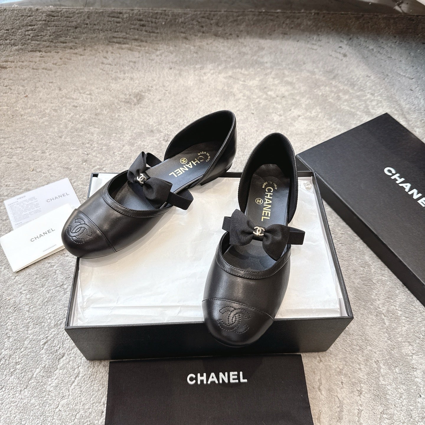 CC 25b Fall-Winter Mary Janes 15mm Black Calfskin & Sheepskin 415775