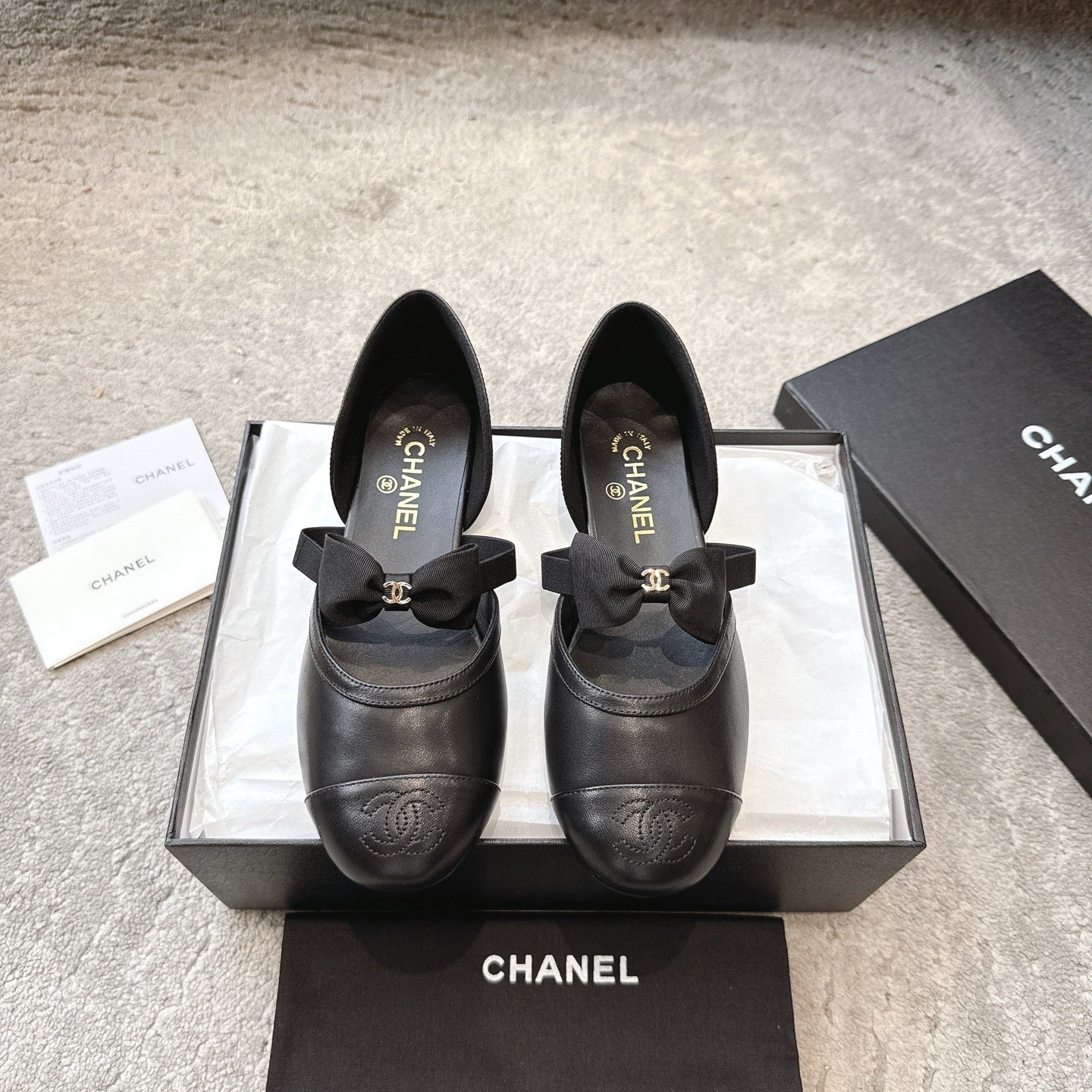 CC 25b Fall-Winter Mary Janes 15mm Black Calfskin & Sheepskin 415775