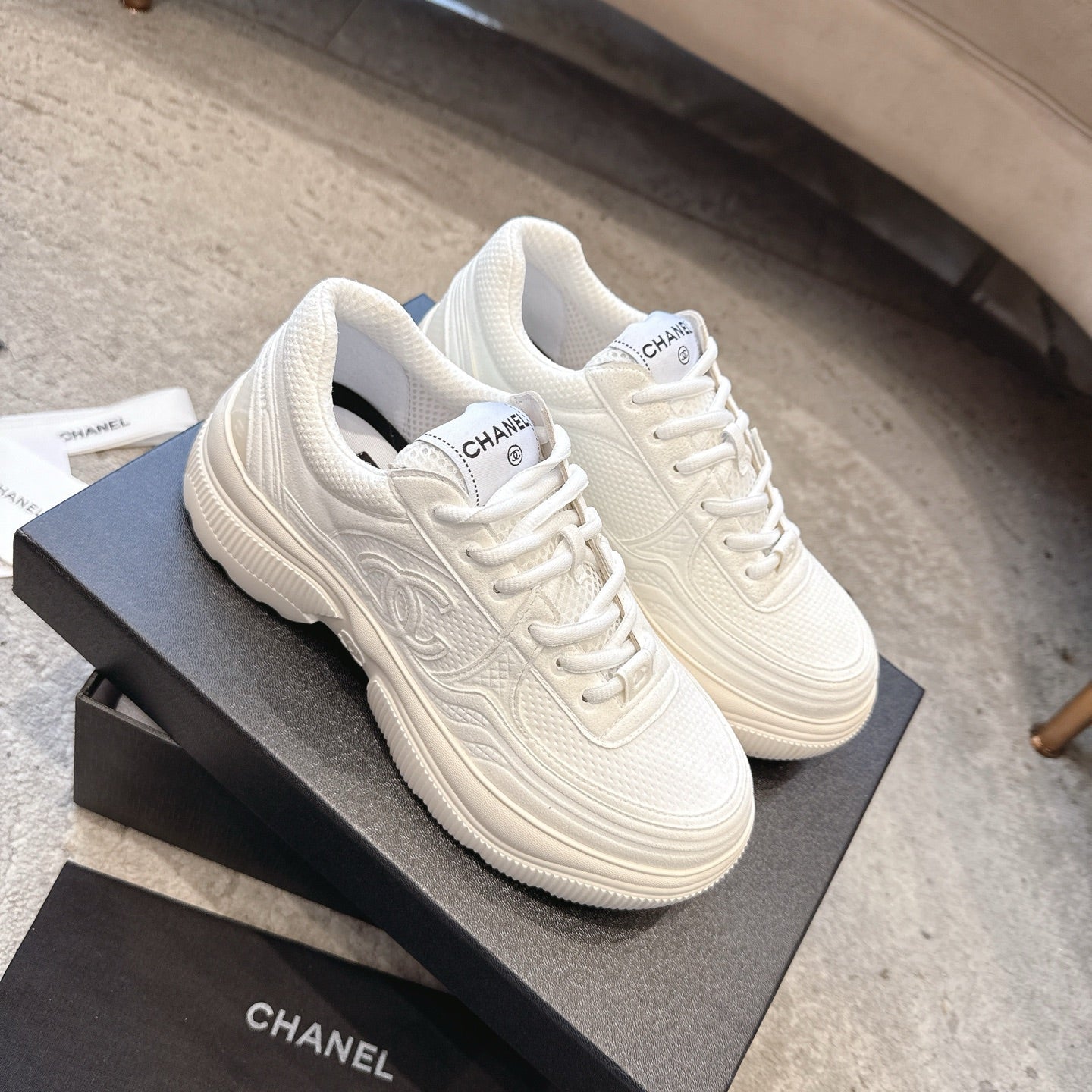CC 26s Casual Sneakers White Fabric 647453