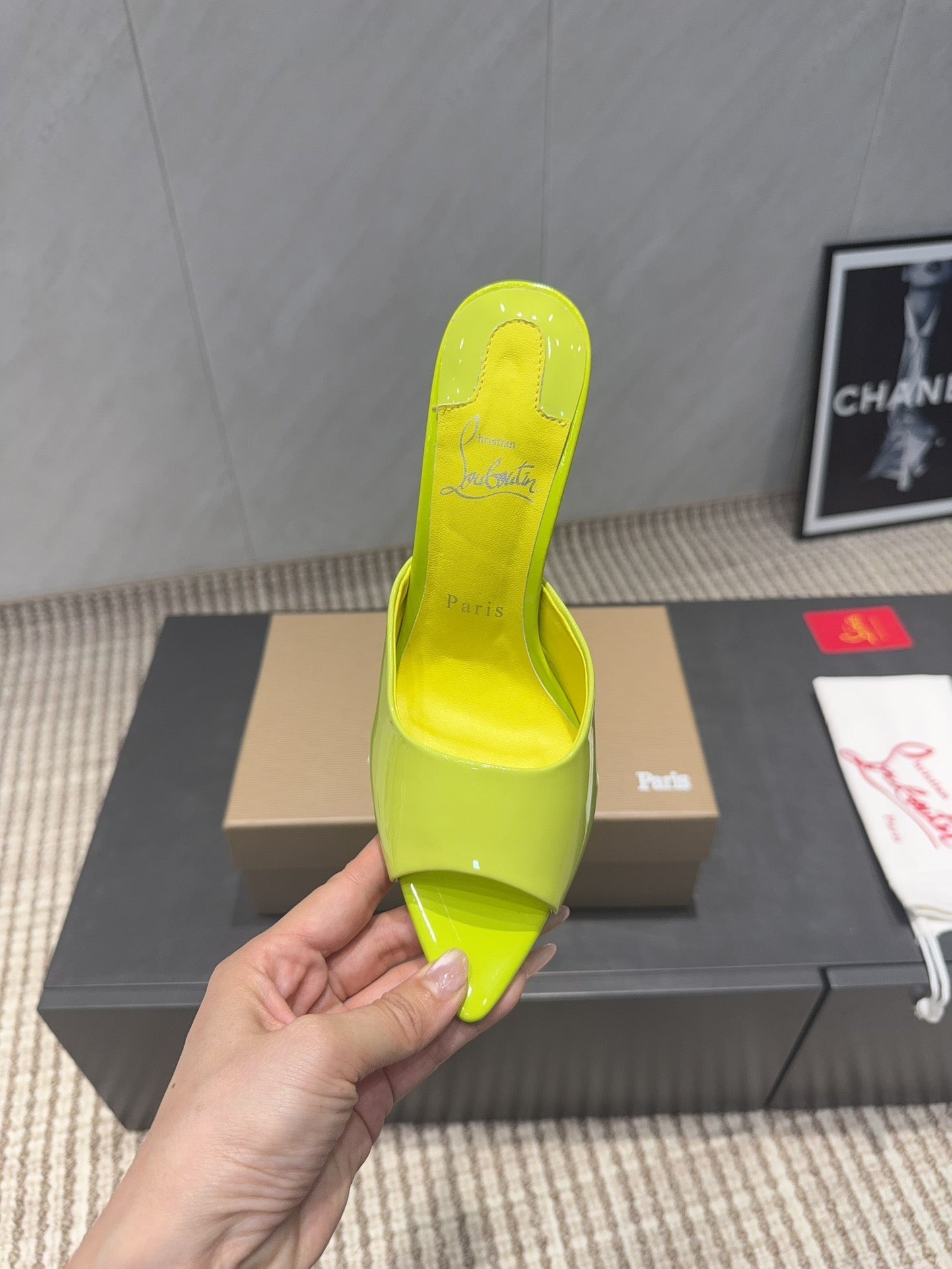 CL Miss Z 100 Mule Neon Patent Leather 539724