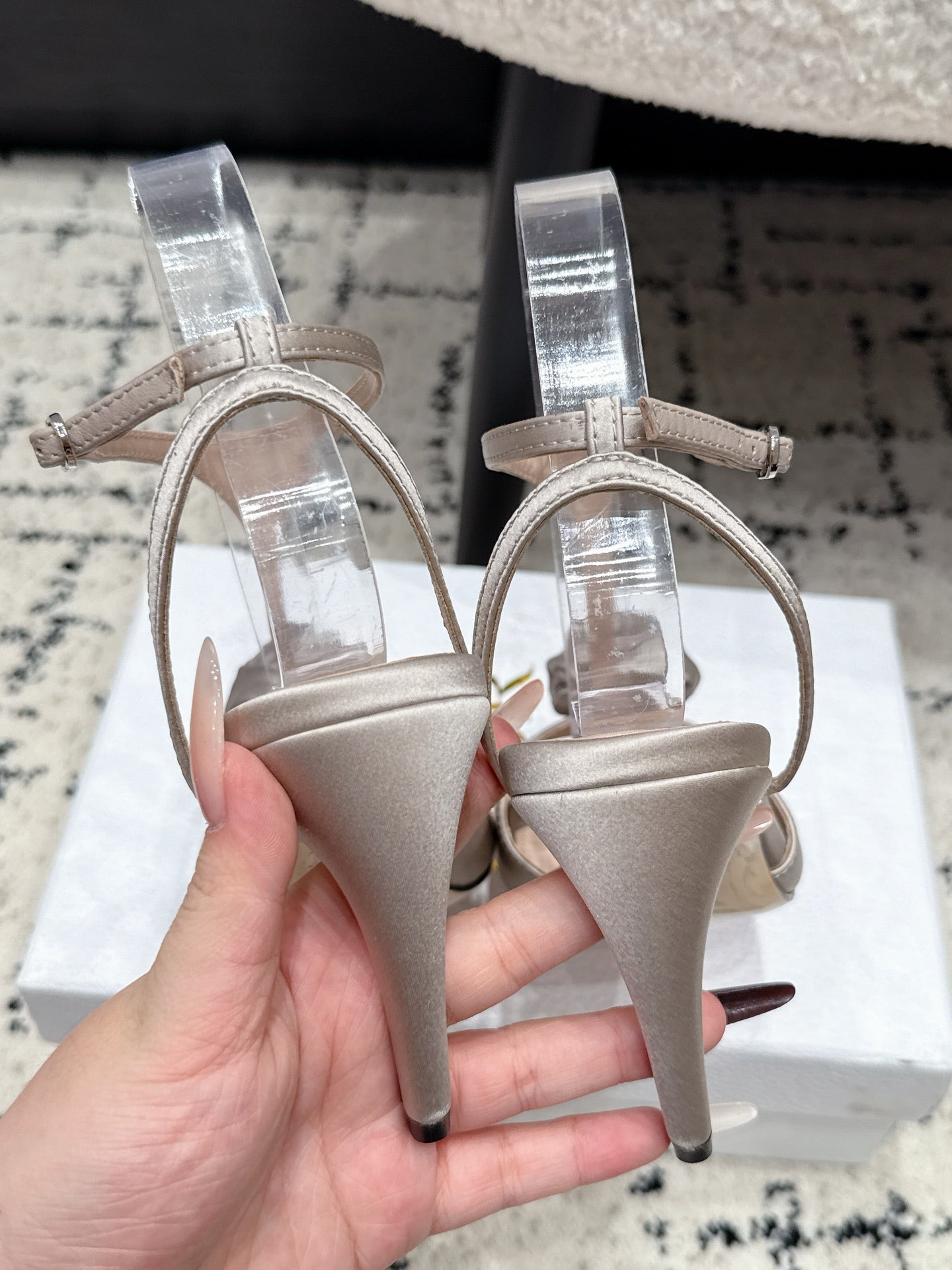 CD 26s Floral High-Heeled Sandals 9cm Grey Satin 908244
