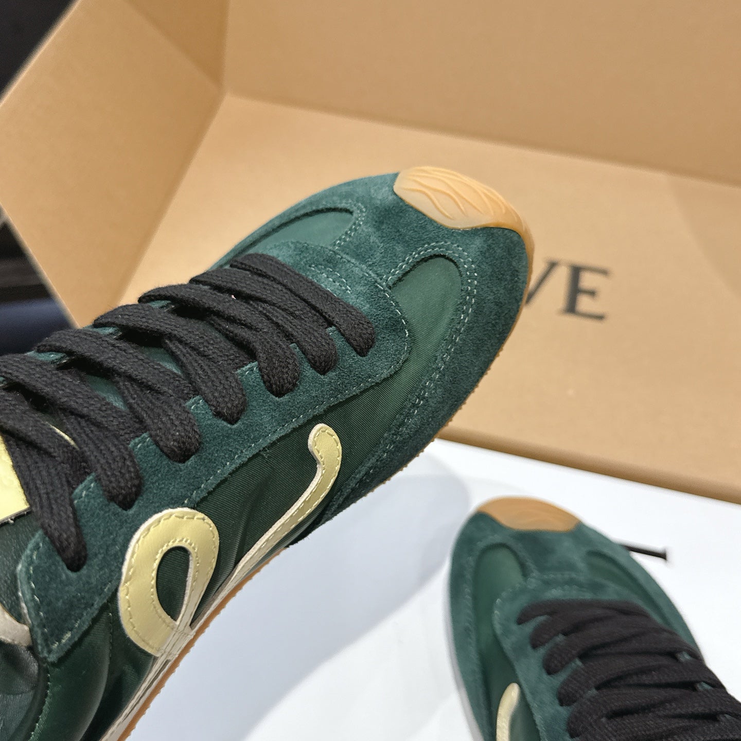 LOEW 26s Ballet Runner 2.0 Teal Green Yellow Suede Sheepskin 683936