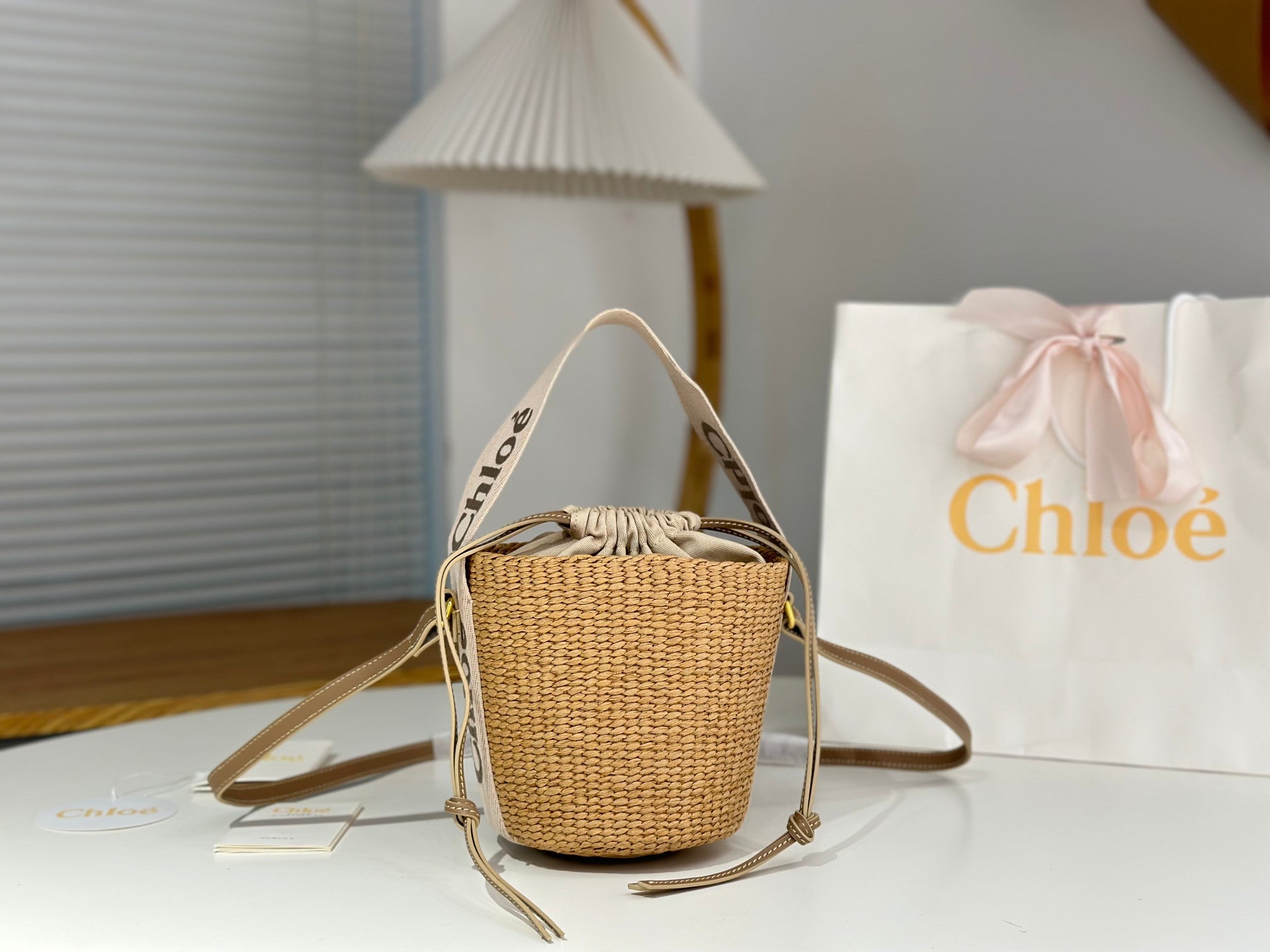 Chloe Woody straw bucket bag 16cm beige raffia
