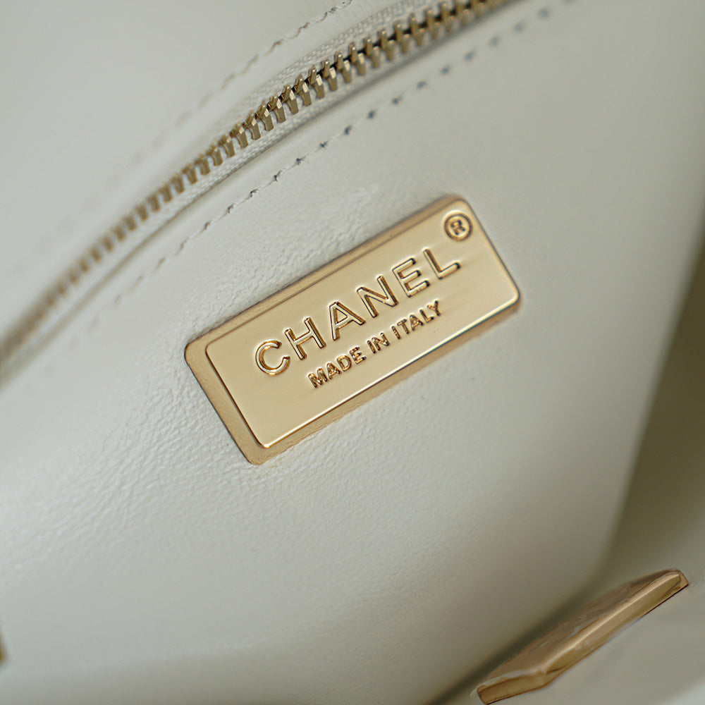 CC 2025 Flap Bag 21cm White Mix Colors Sequin 308604