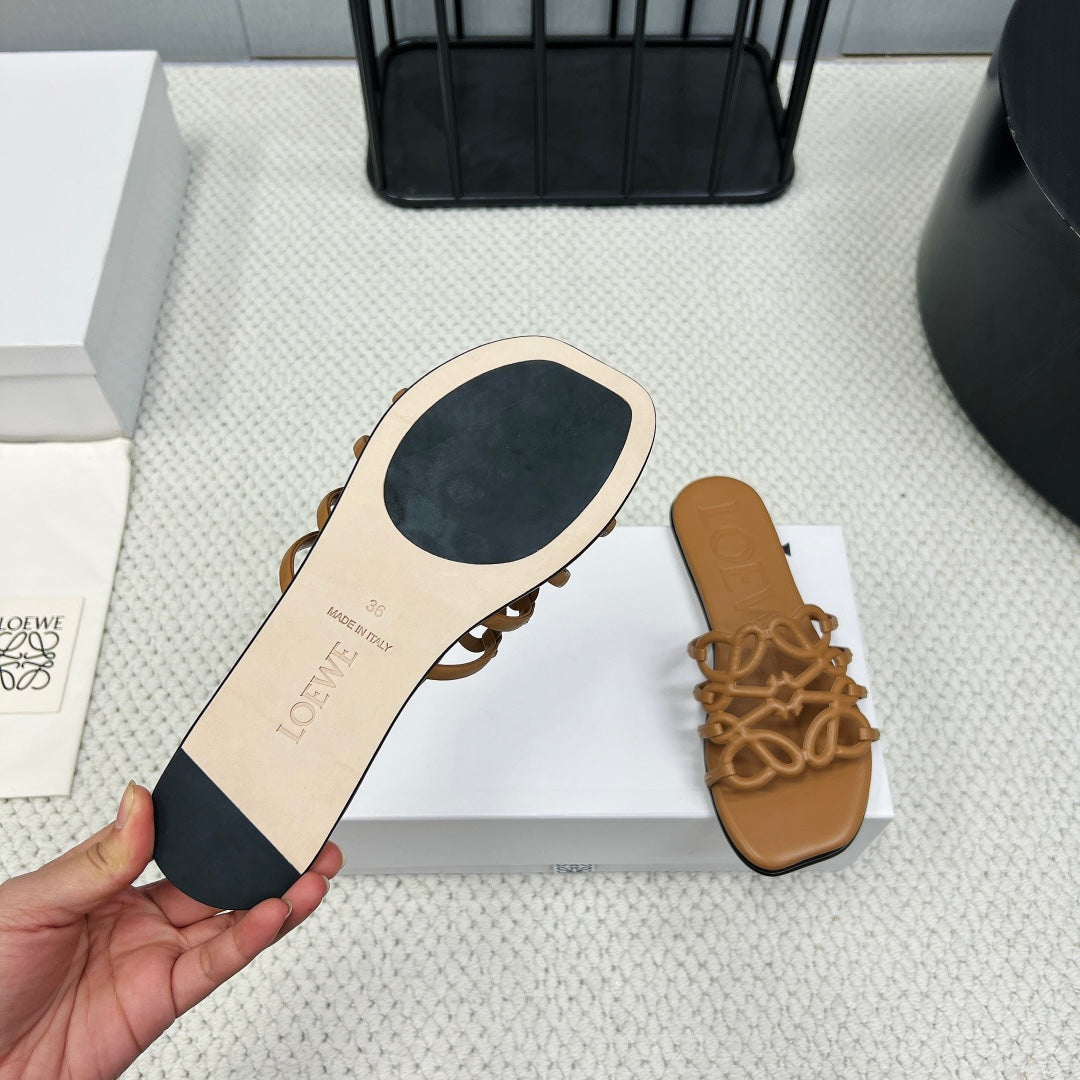Loewe 25 Petal Anagram Slides Brown Cowhide