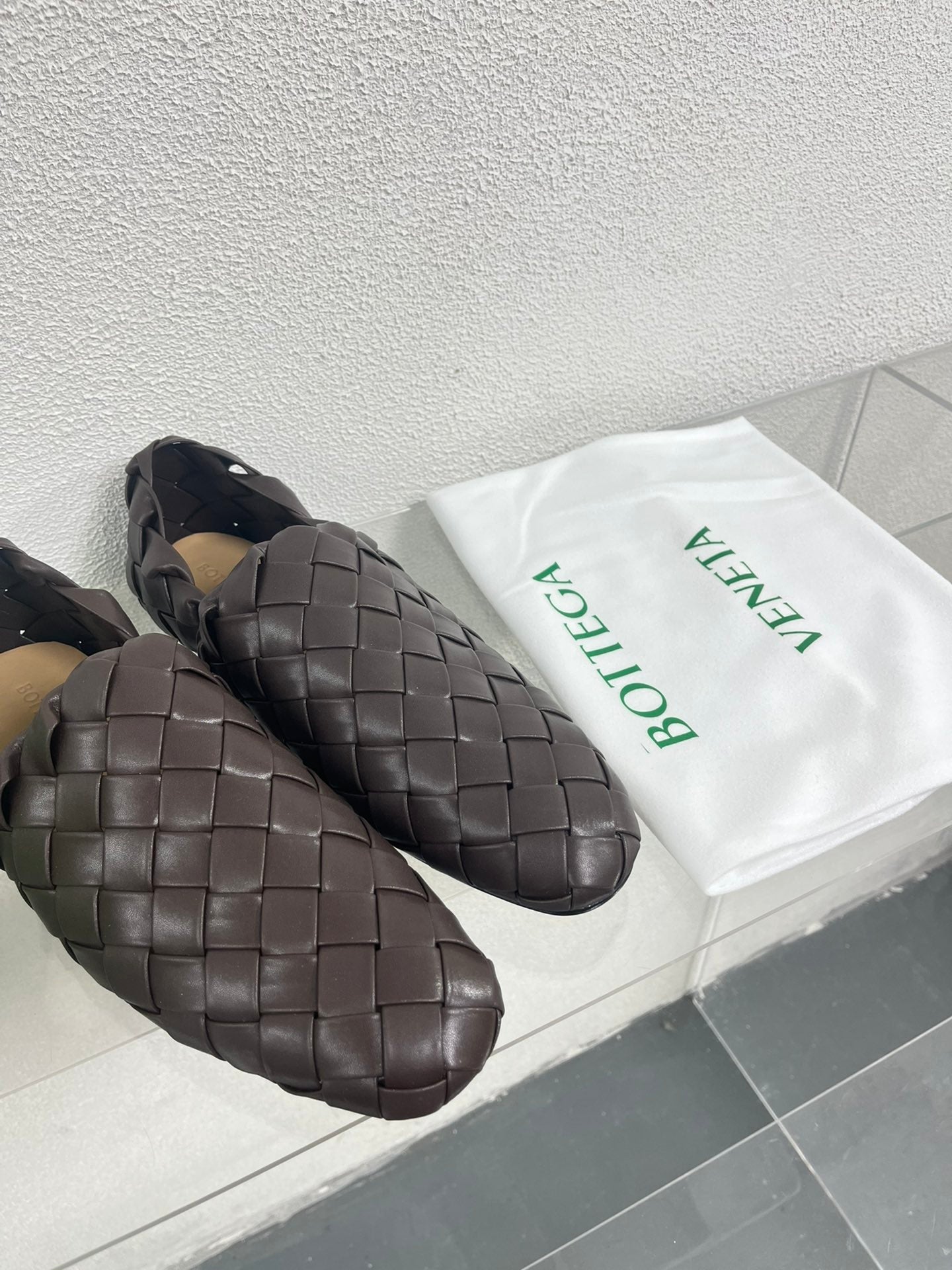 Bottega Veneta Intrecciato Dark Brown Lambskin 972903