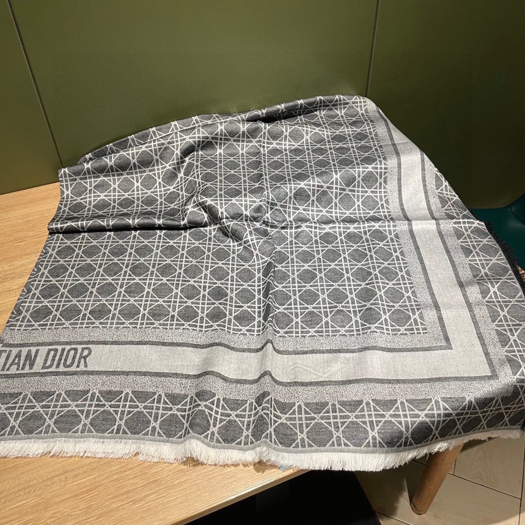 SQUARE SCARF 140 CM IN BLACK MIX WHITE WOOL AND SILK 415454