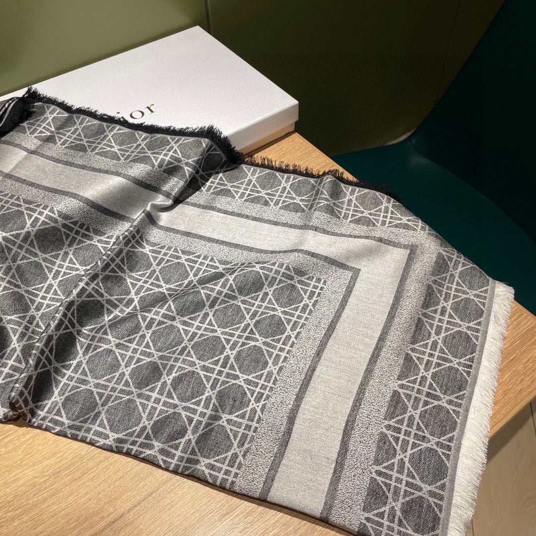 SQUARE SCARF 140 CM IN BLACK MIX WHITE WOOL AND SILK 415454