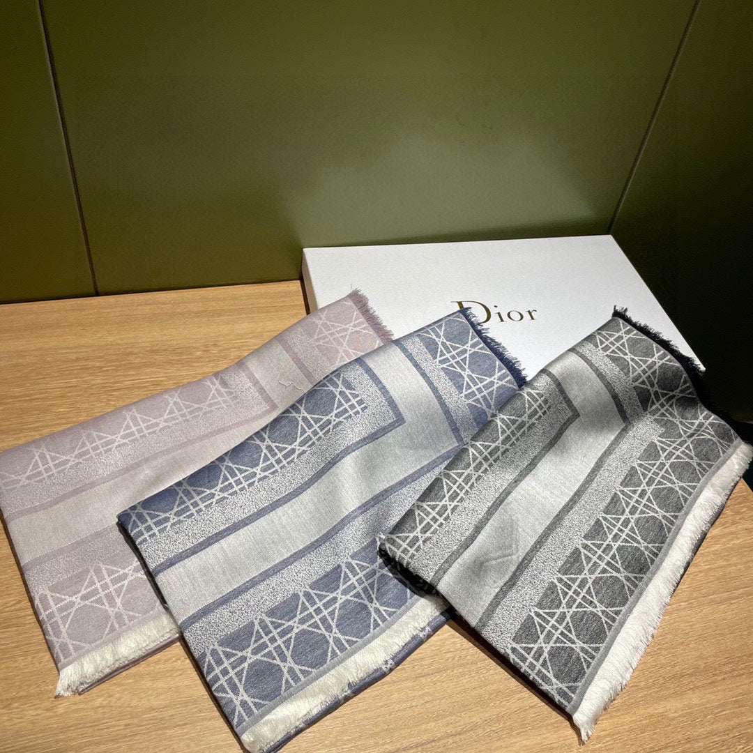 SQUARE SCARF 140 CM IN BLACK MIX WHITE WOOL AND SILK 415454