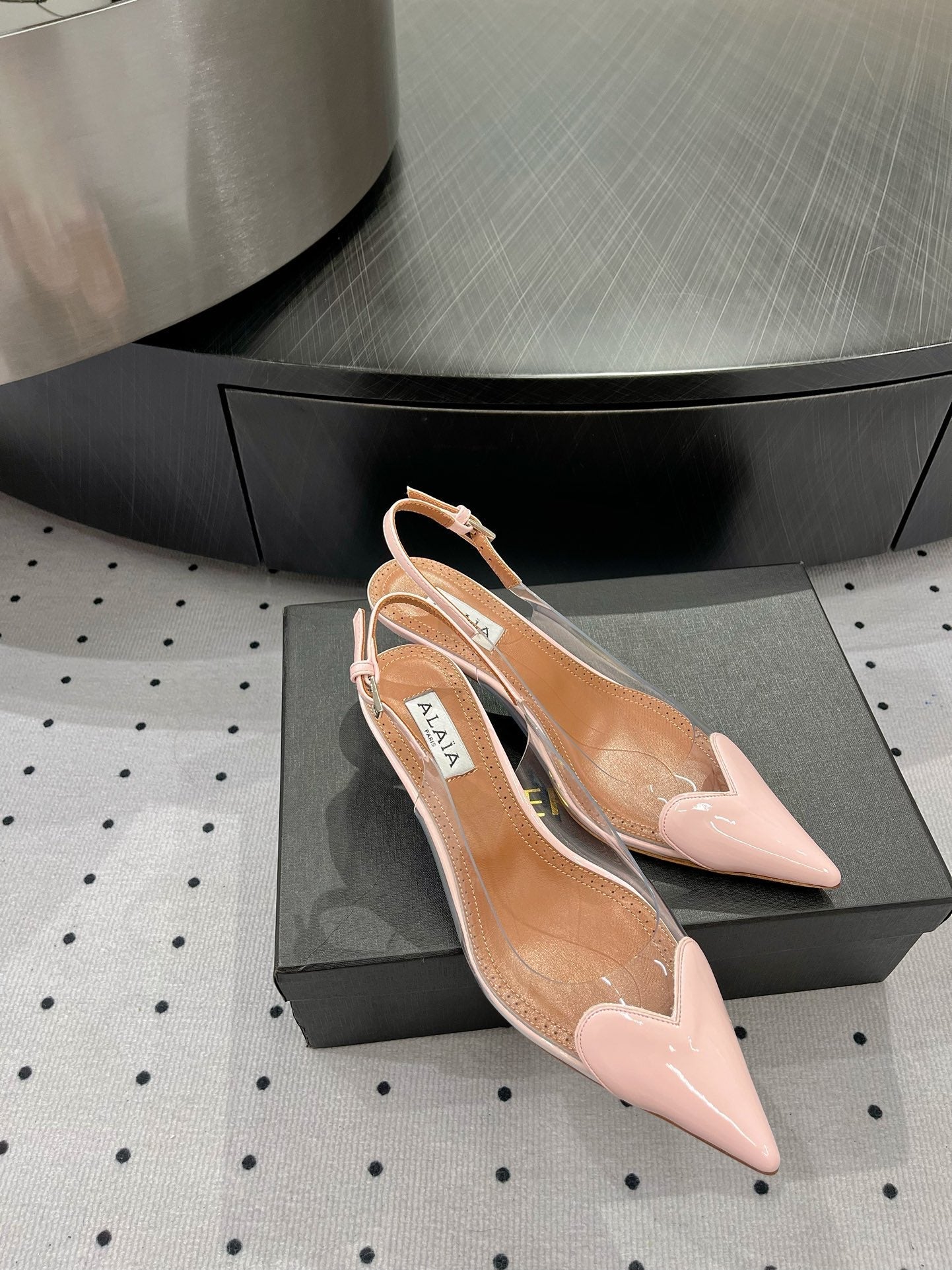 Alaila Le Cœur Slingbacks 60mm In Light Pink Glossy Lambskin 954823