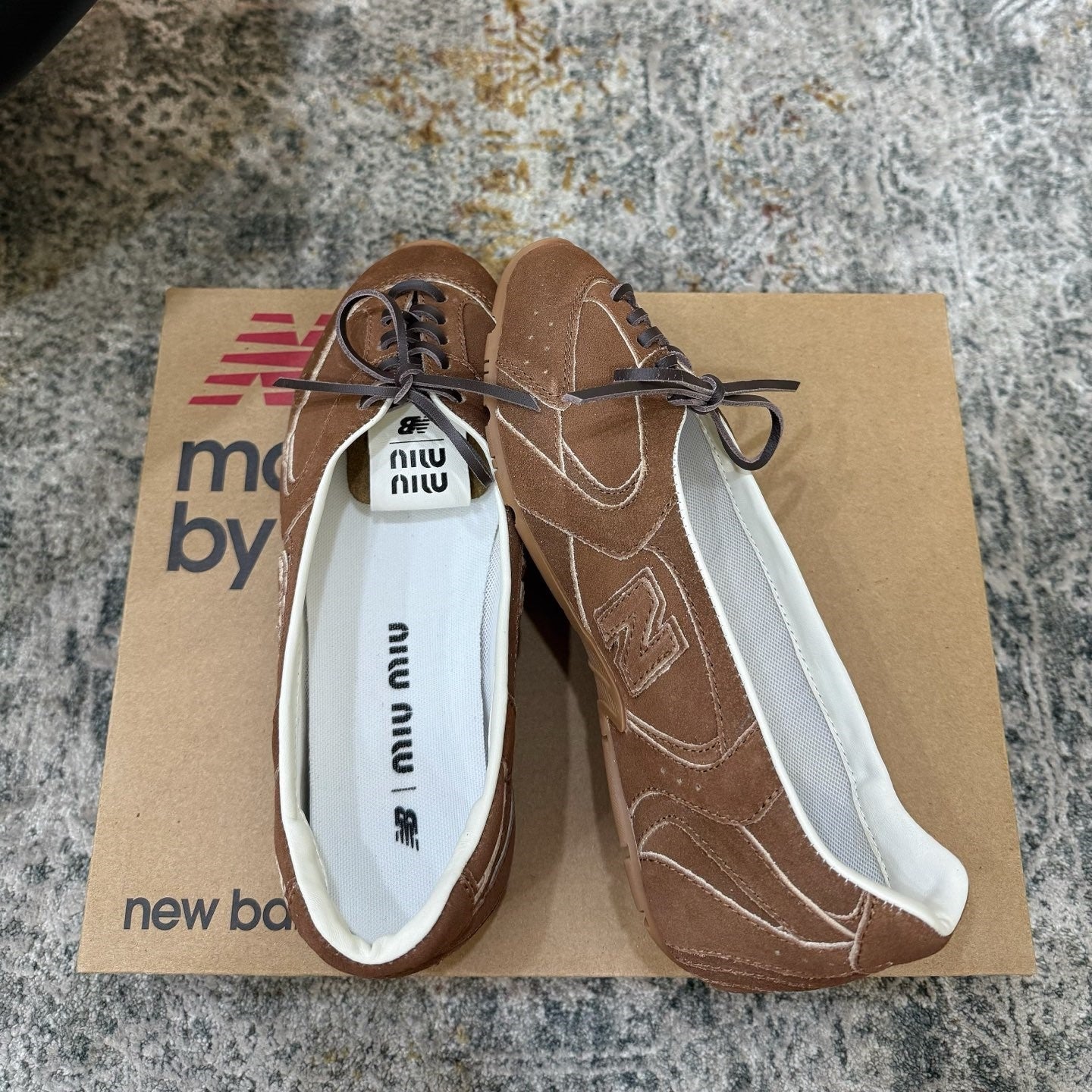 Miu Miu x New Balance 530 SL 26K Sneakers Brown Suede 996355