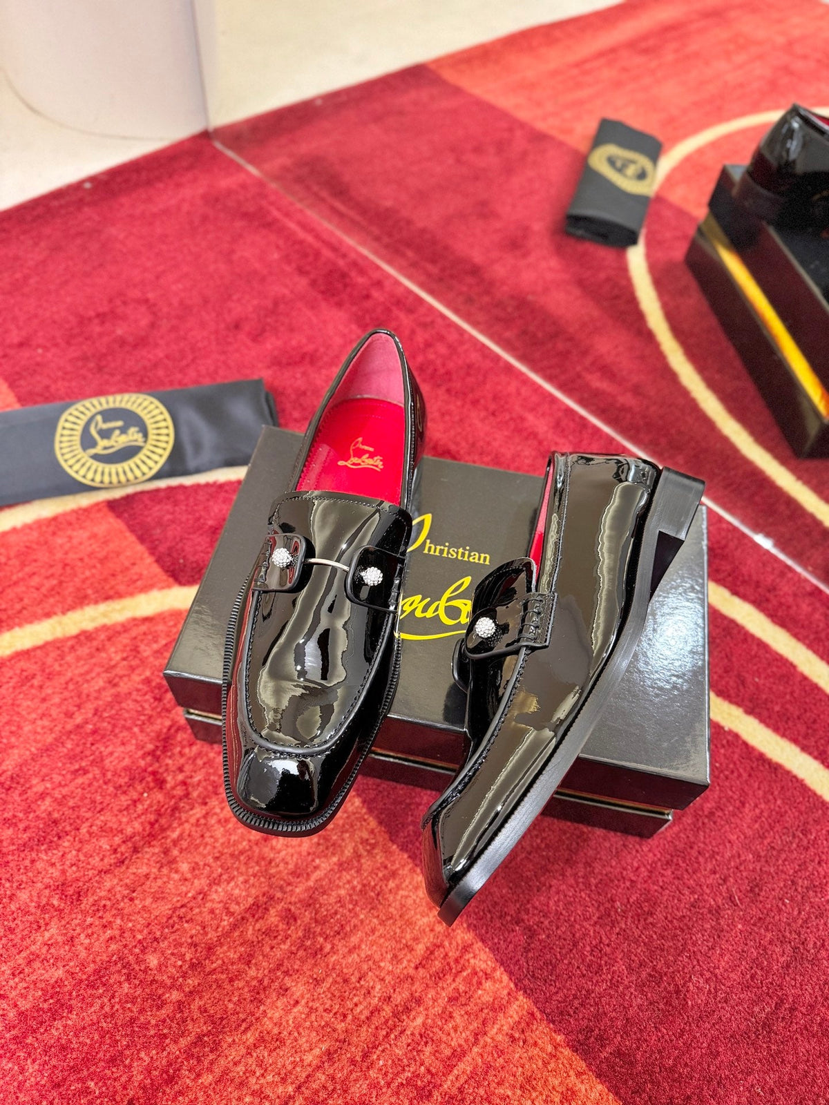 CL 2026 Loafers Black Red Logo Patent Leather 193520
