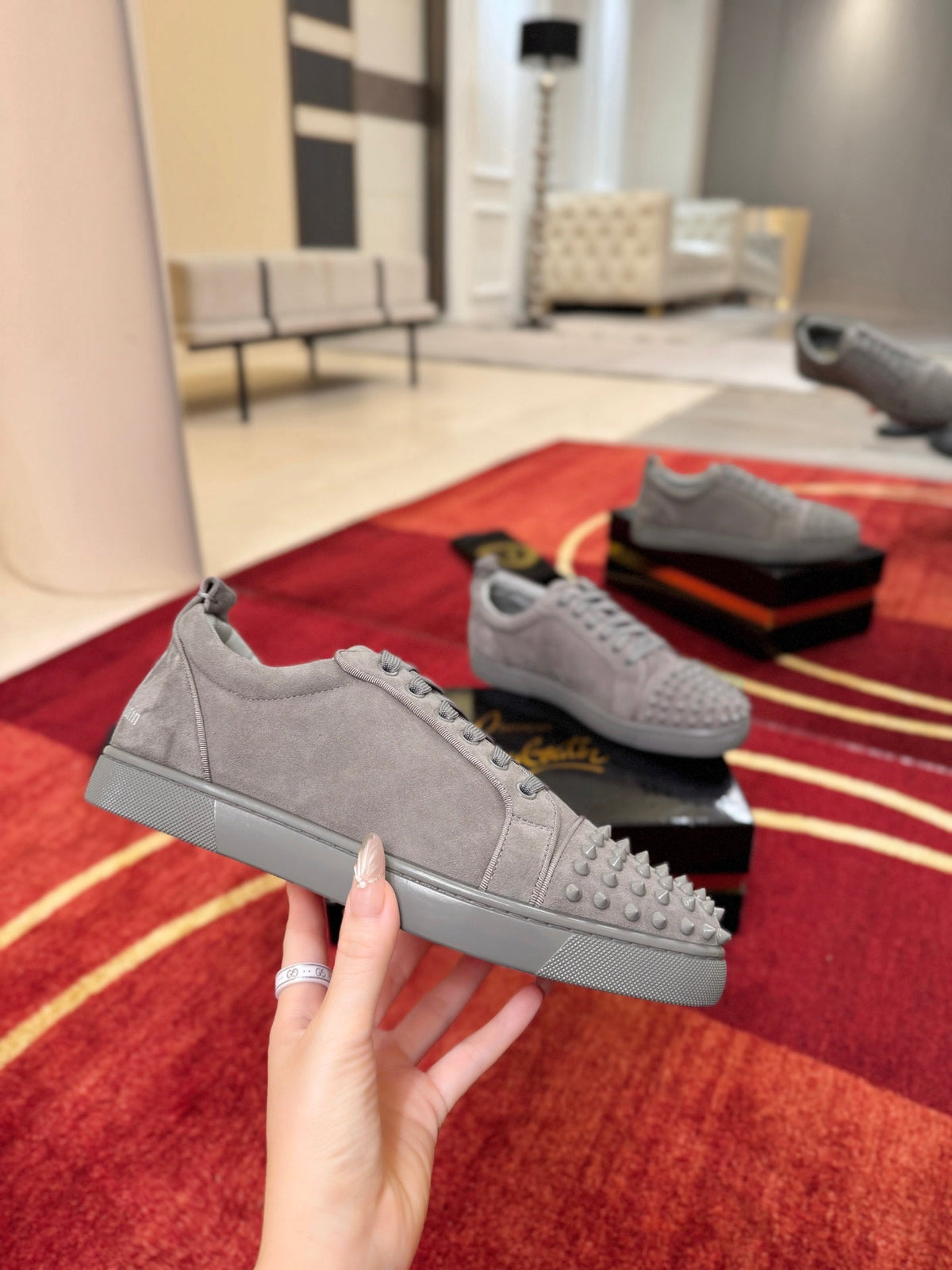 CL 2026 Sneakers Grey Grey Logo Spikes Suede 193553