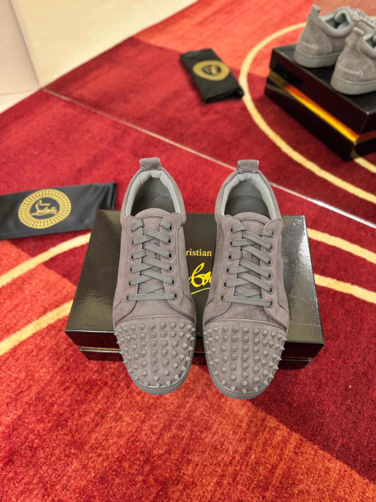 CL 2026 Sneakers Grey Grey Logo Spikes Suede 193553