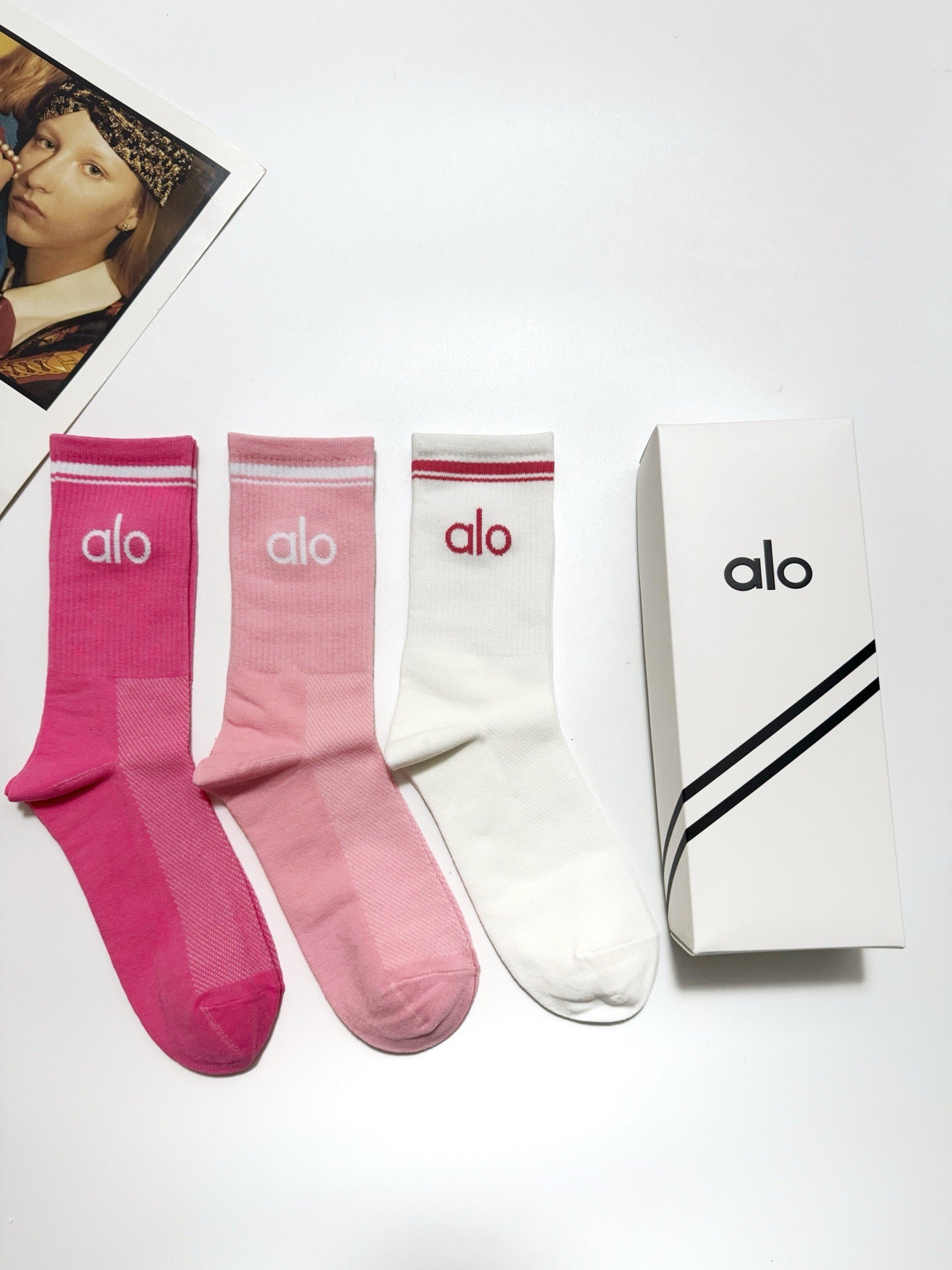 MID-CALF SOCKS 436634 (1 BOX)