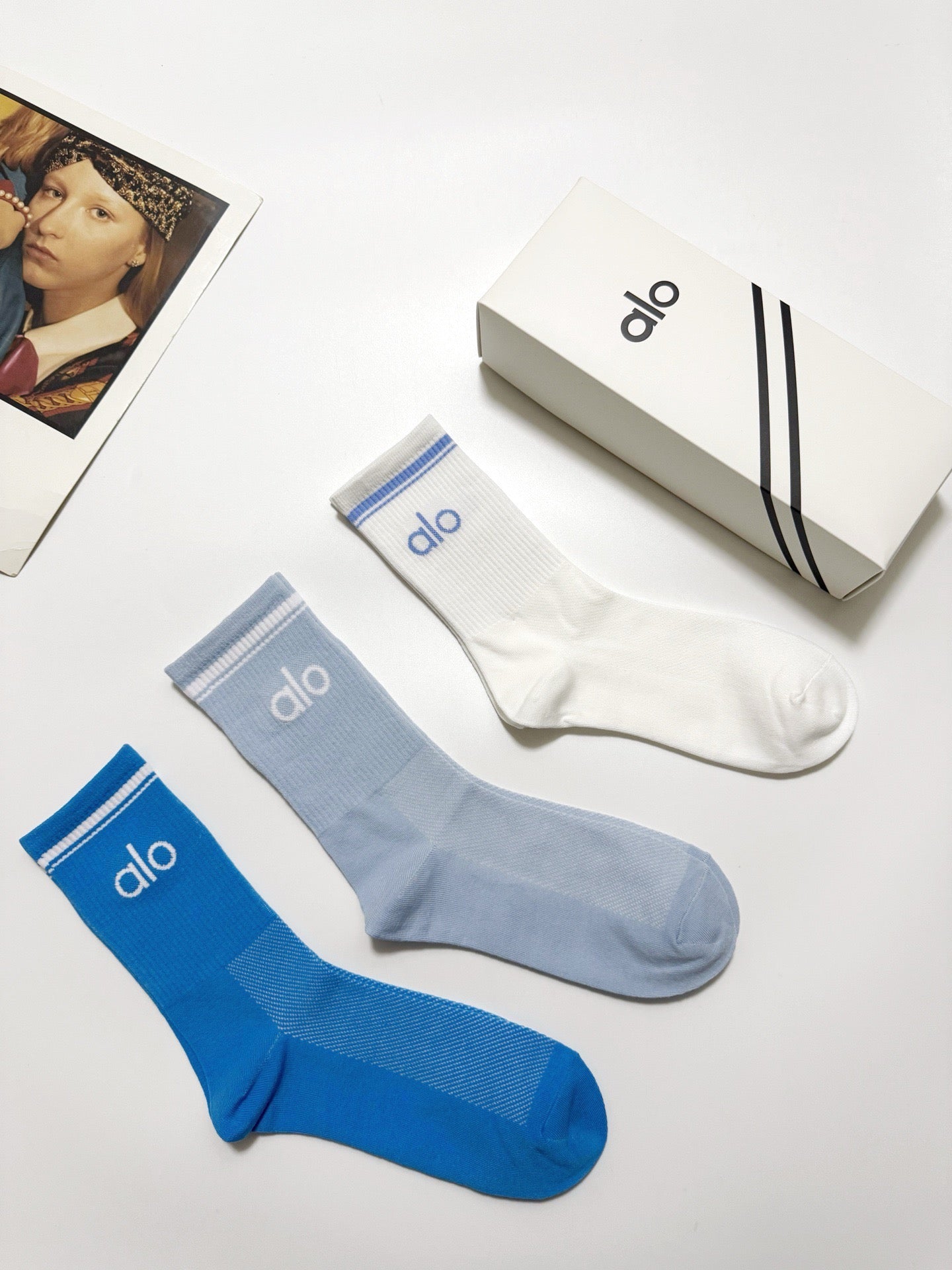MID-CALF SOCKS 436635 (1 BOX)