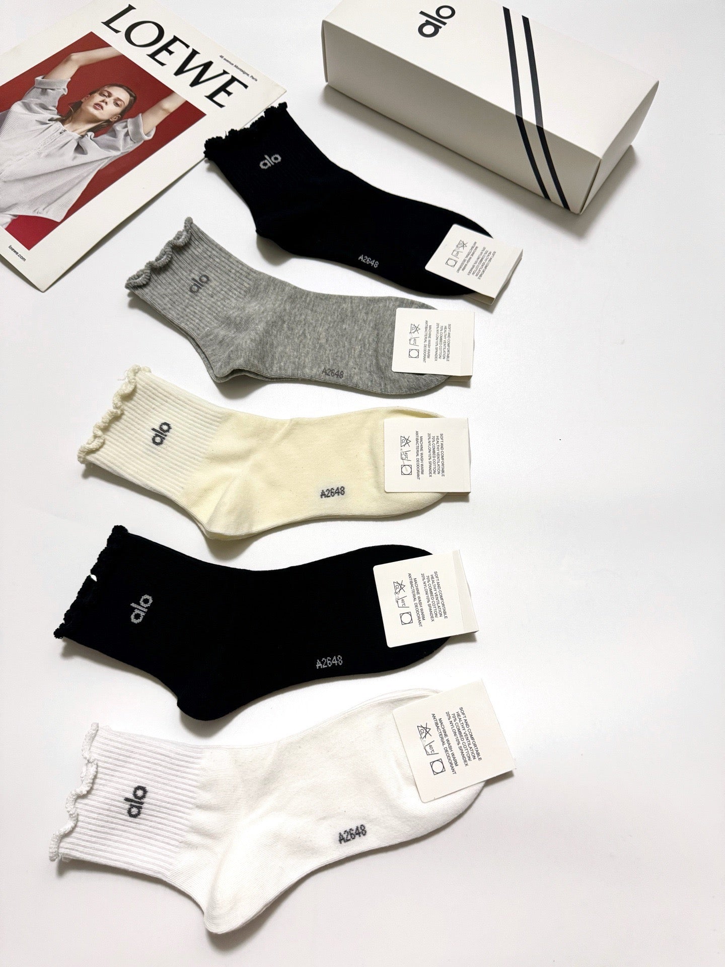 MID-CALF SOCKS 436641 (1 BOX)