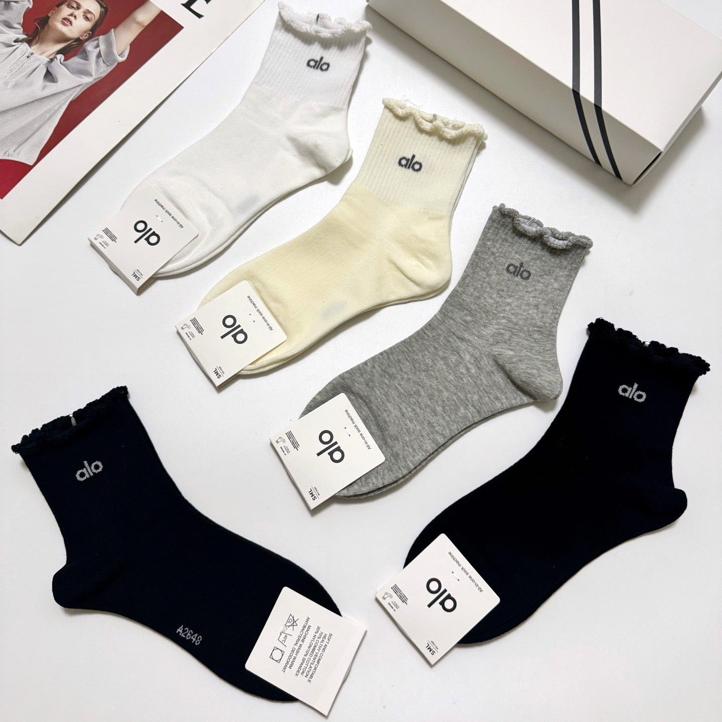 MID-CALF SOCKS 436641 (1 BOX)