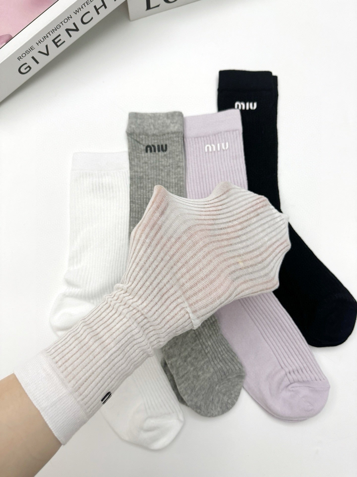 MID-CALF SOCKS 436642 (1 BOX)