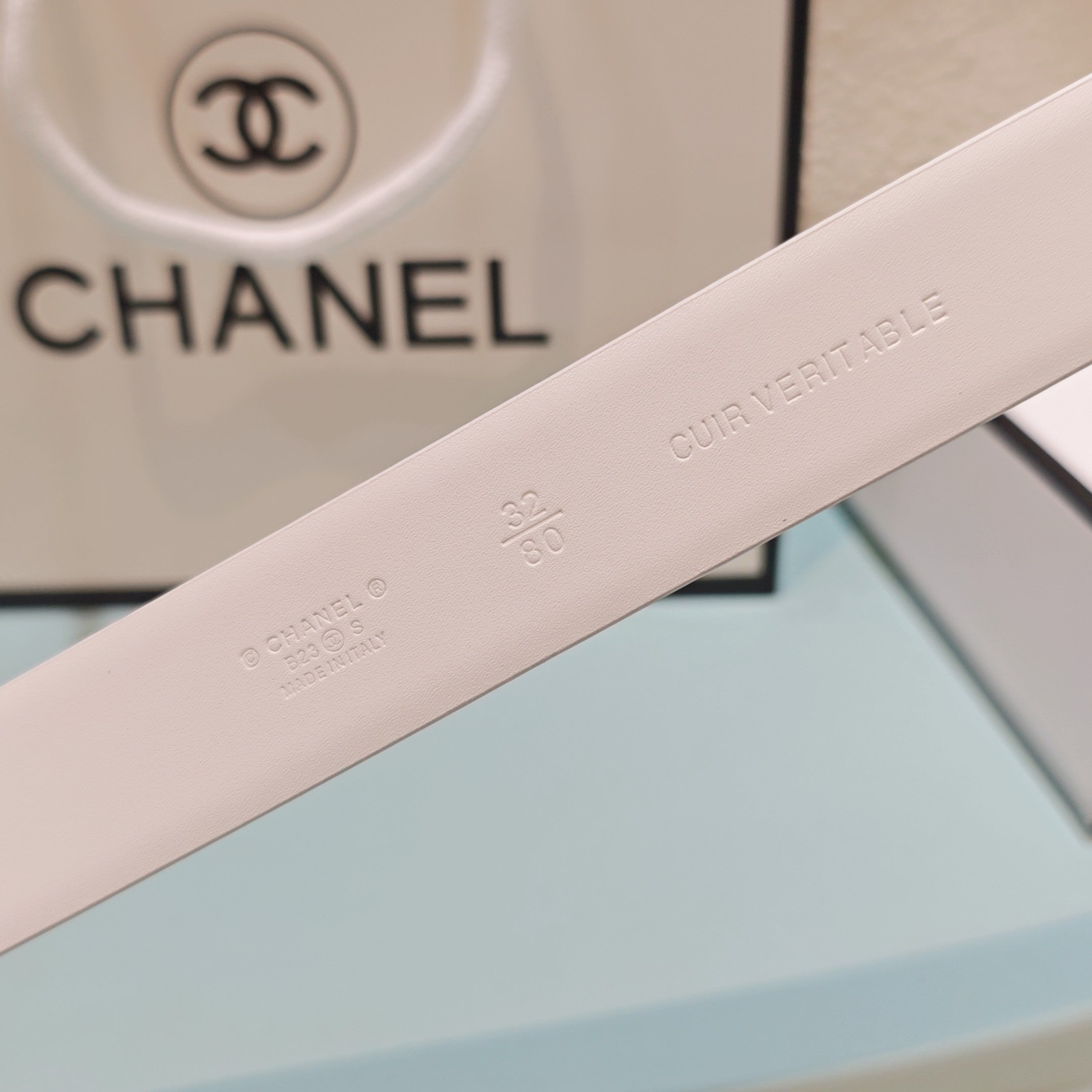 CC Belt 3.0 Scalloped Edge Buckle White Cowhide 200003