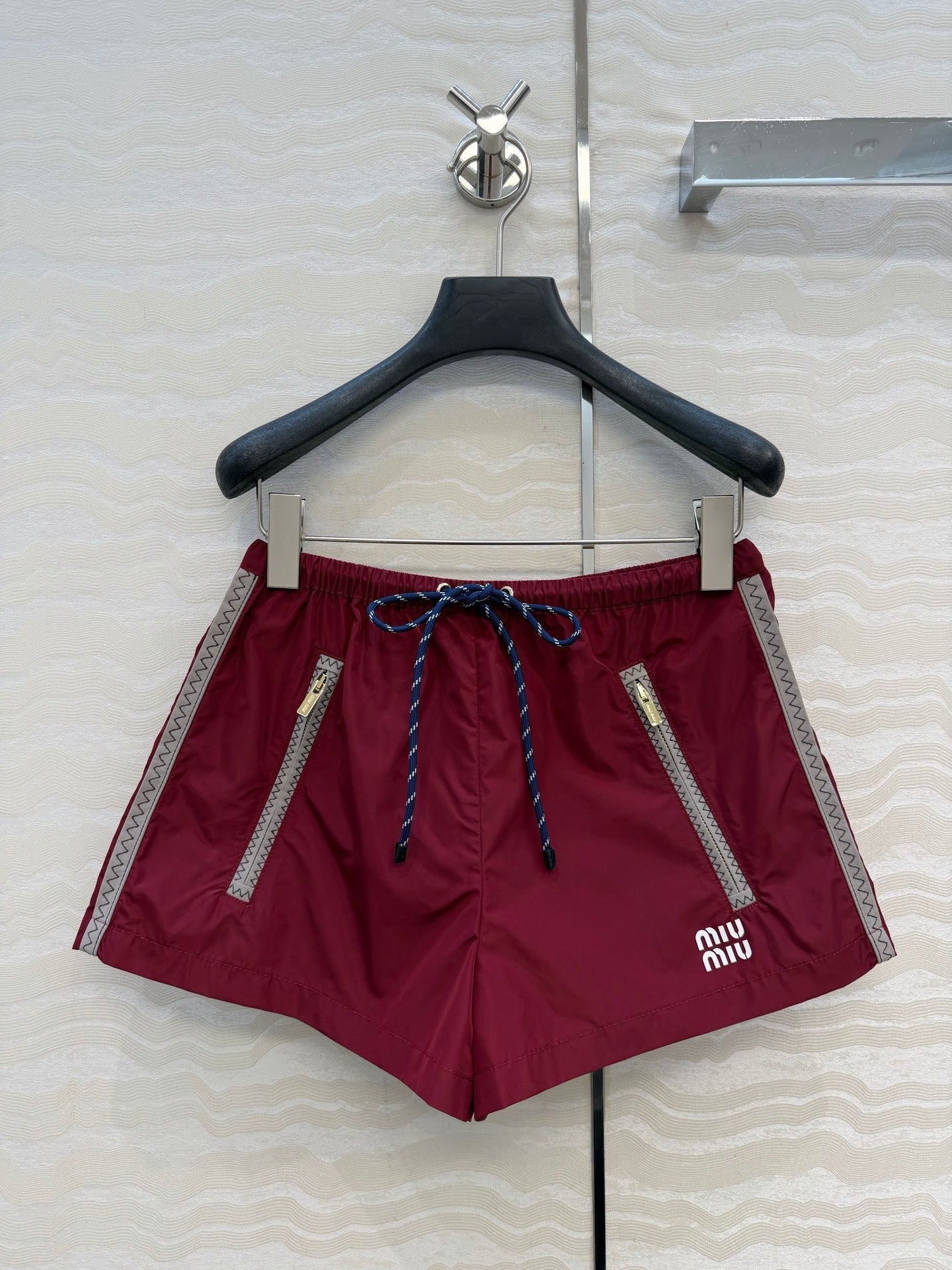 Miu 26s Short Red Polyamide 346206