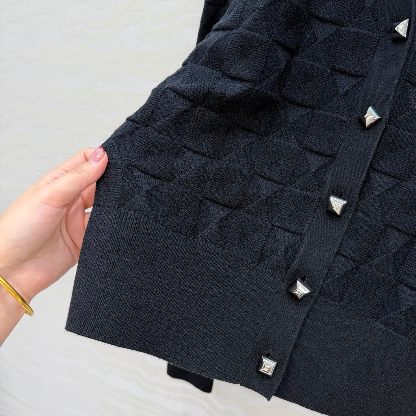 HM "Medor" Long-Sleeve Cardigan Black Wool