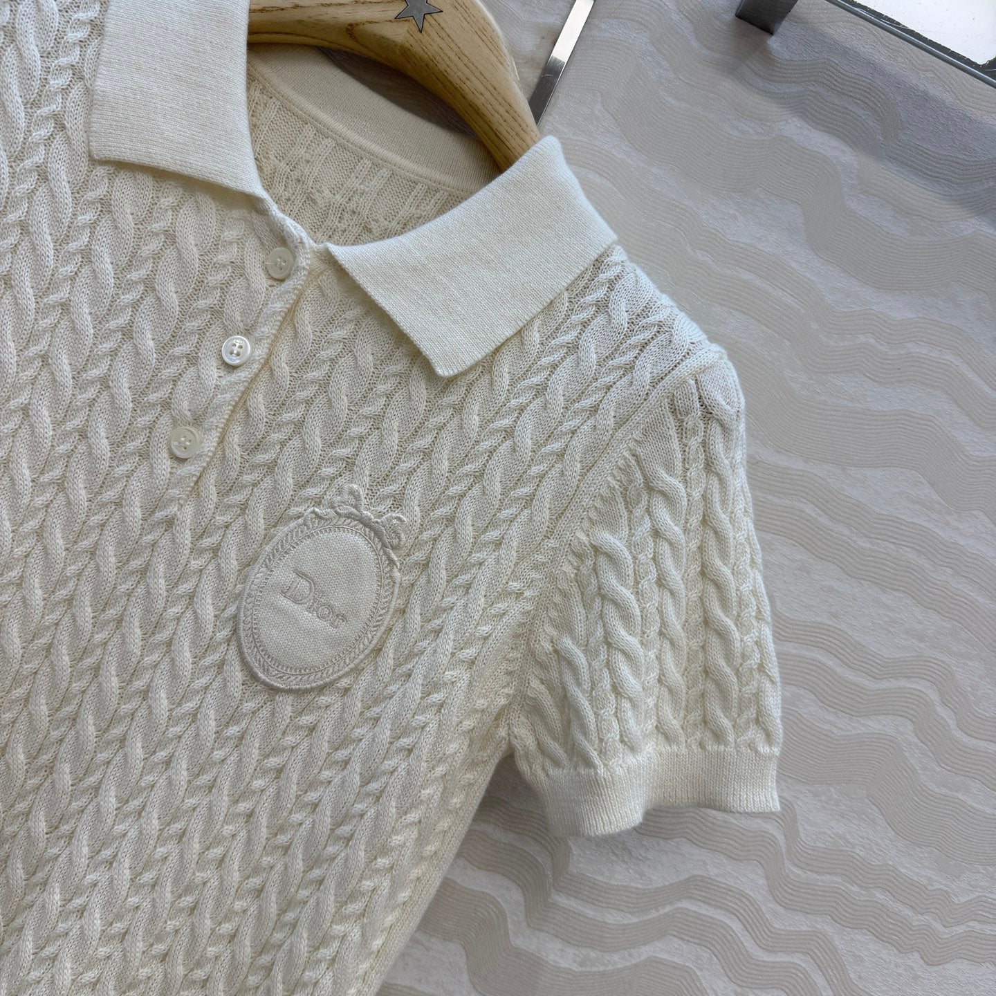 CD Médaillon Sweater White Wool 373503