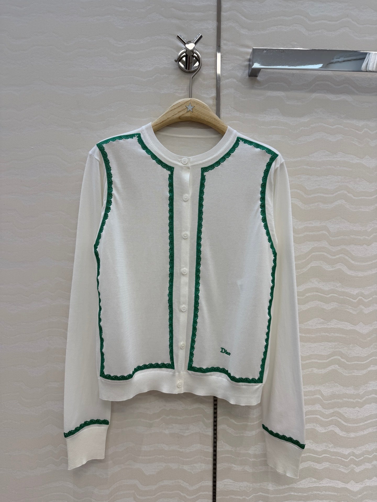 CD 26s Cardigan White Silk Knit 373486