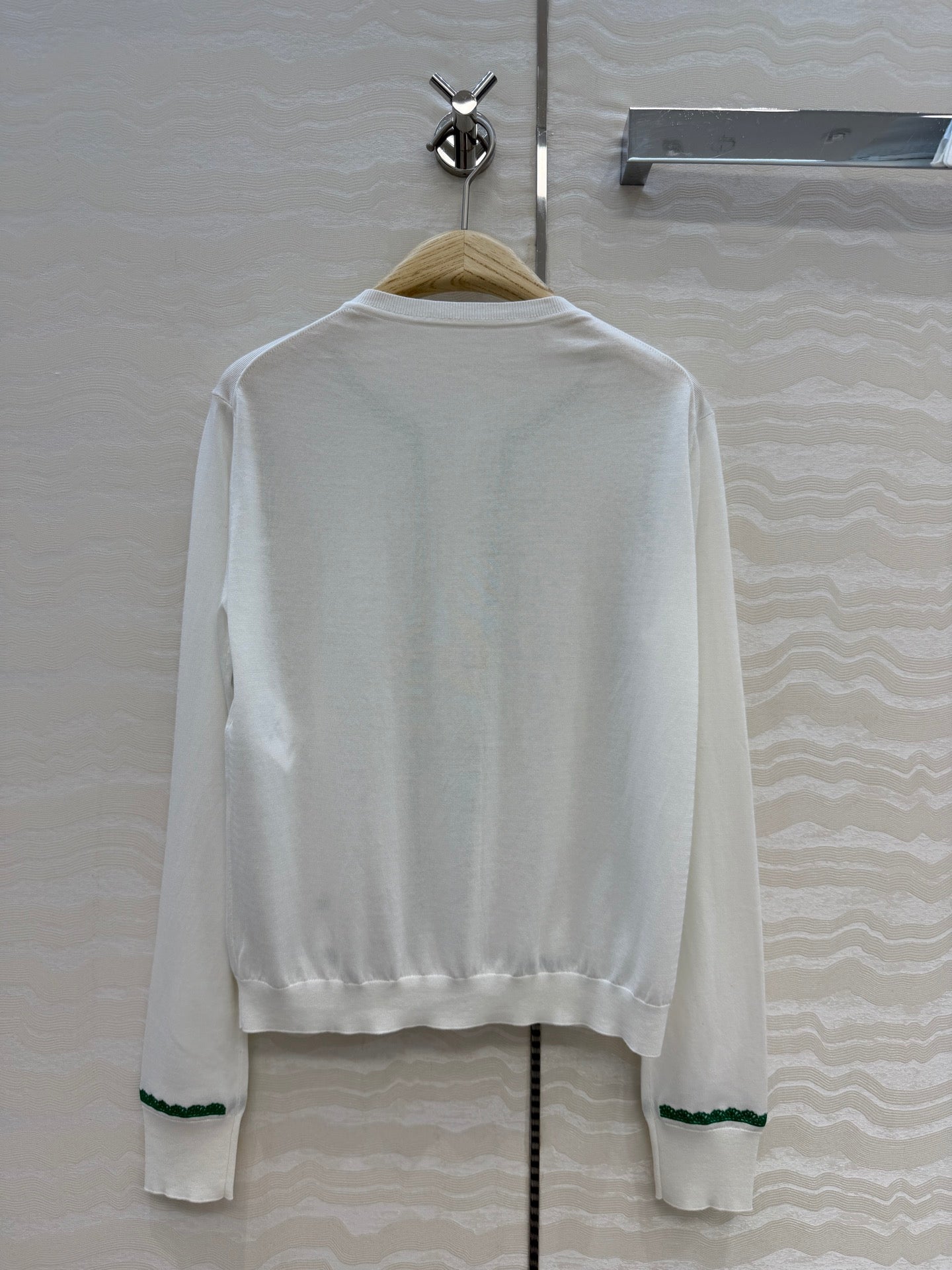 CD 26s Cardigan White Silk Knit 373486