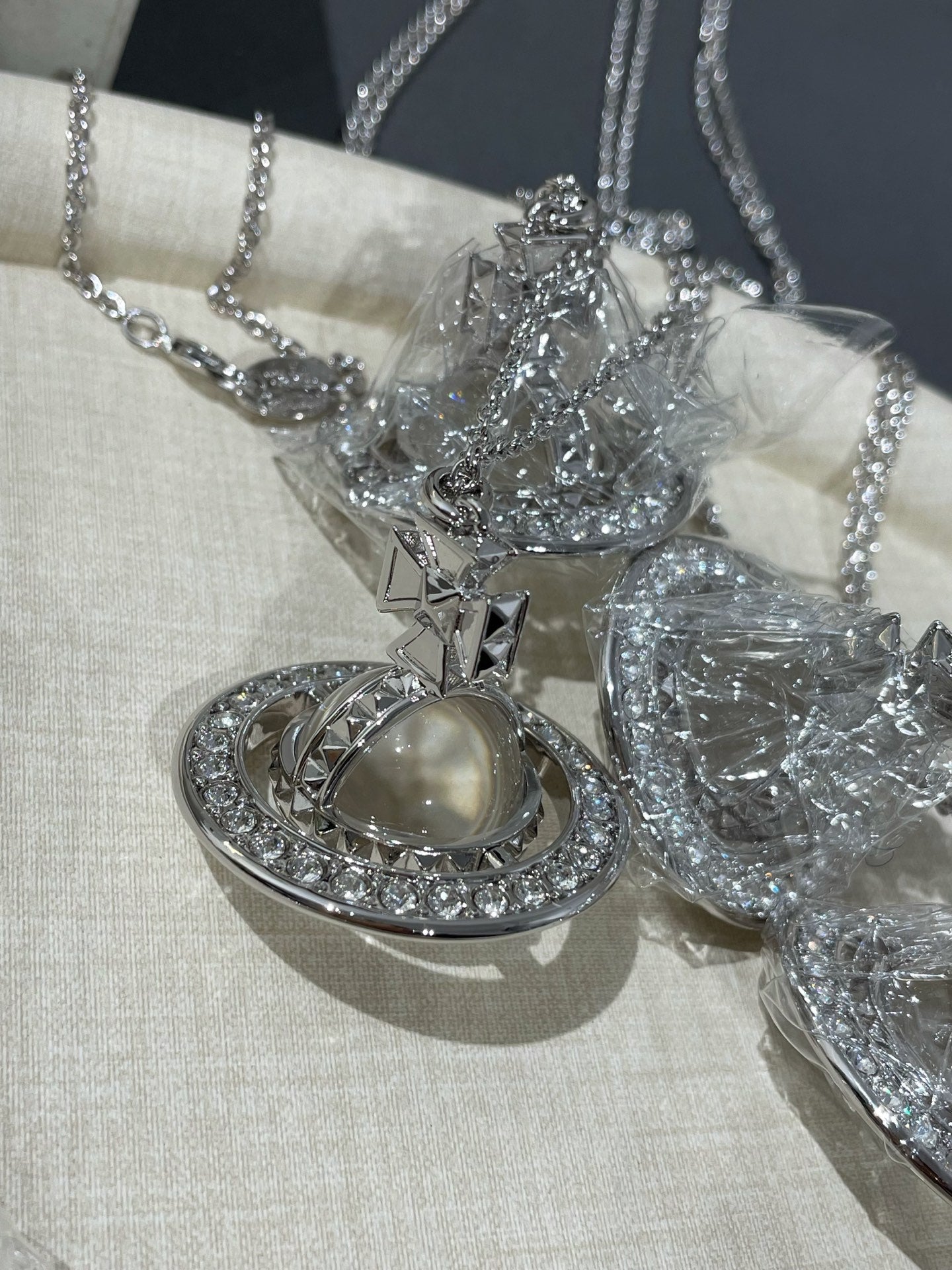 Vivienne Westwood Orb Necklace Crystal Sliver