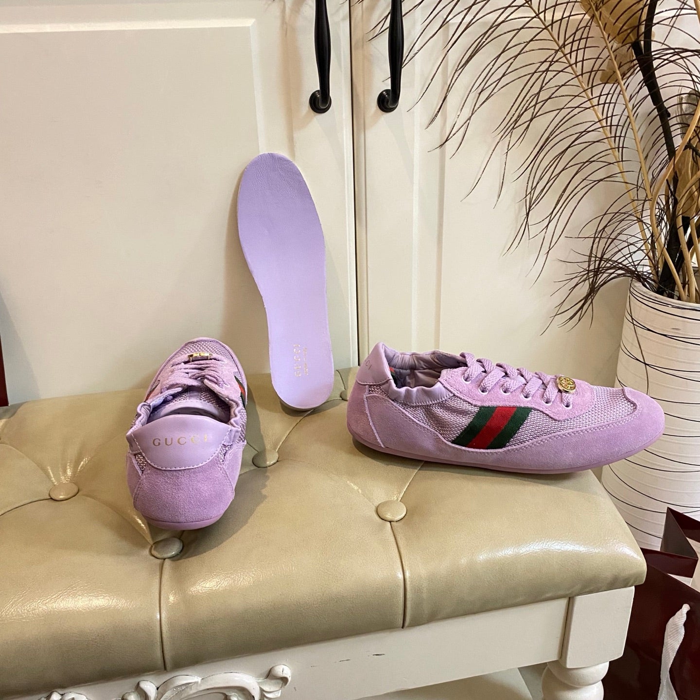 Gucci 26s Sneaker In Light Purple Suede And Mesh Fabric