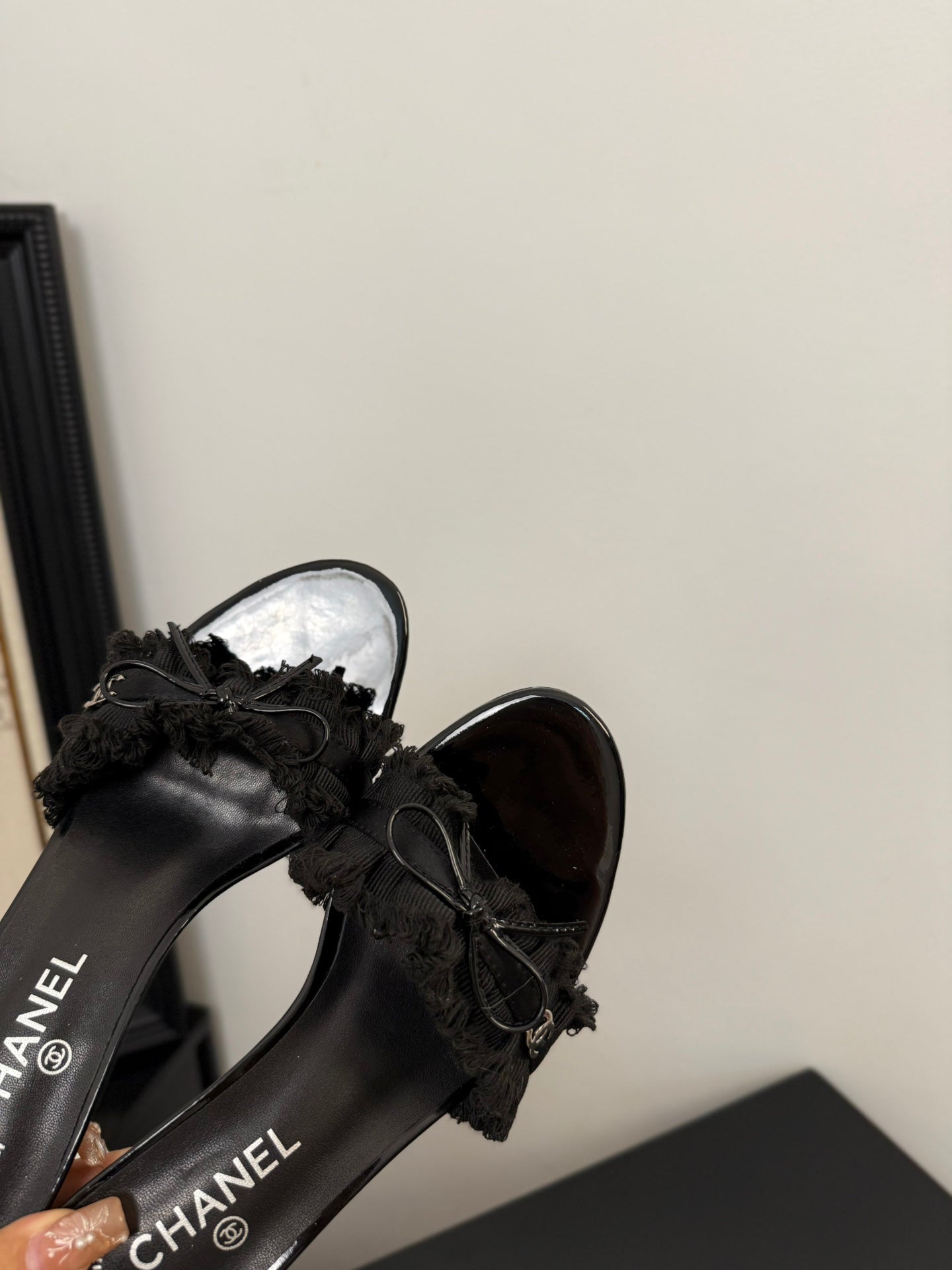 cc25 slide sandal 65mm ruffle bow heels black grosgrain canvas 233584