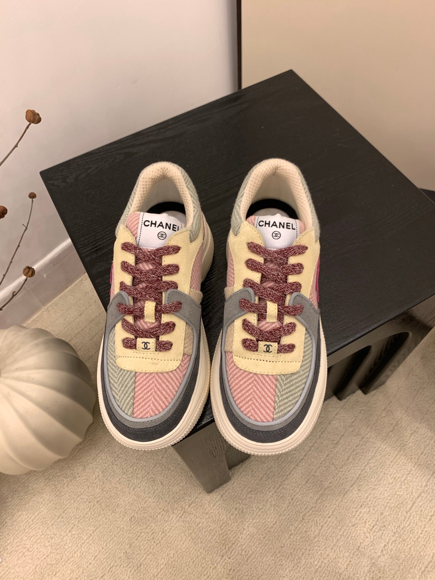 CC Alexander McQueen Sneakers Multicolor Suede and Tweed Fabric 537193