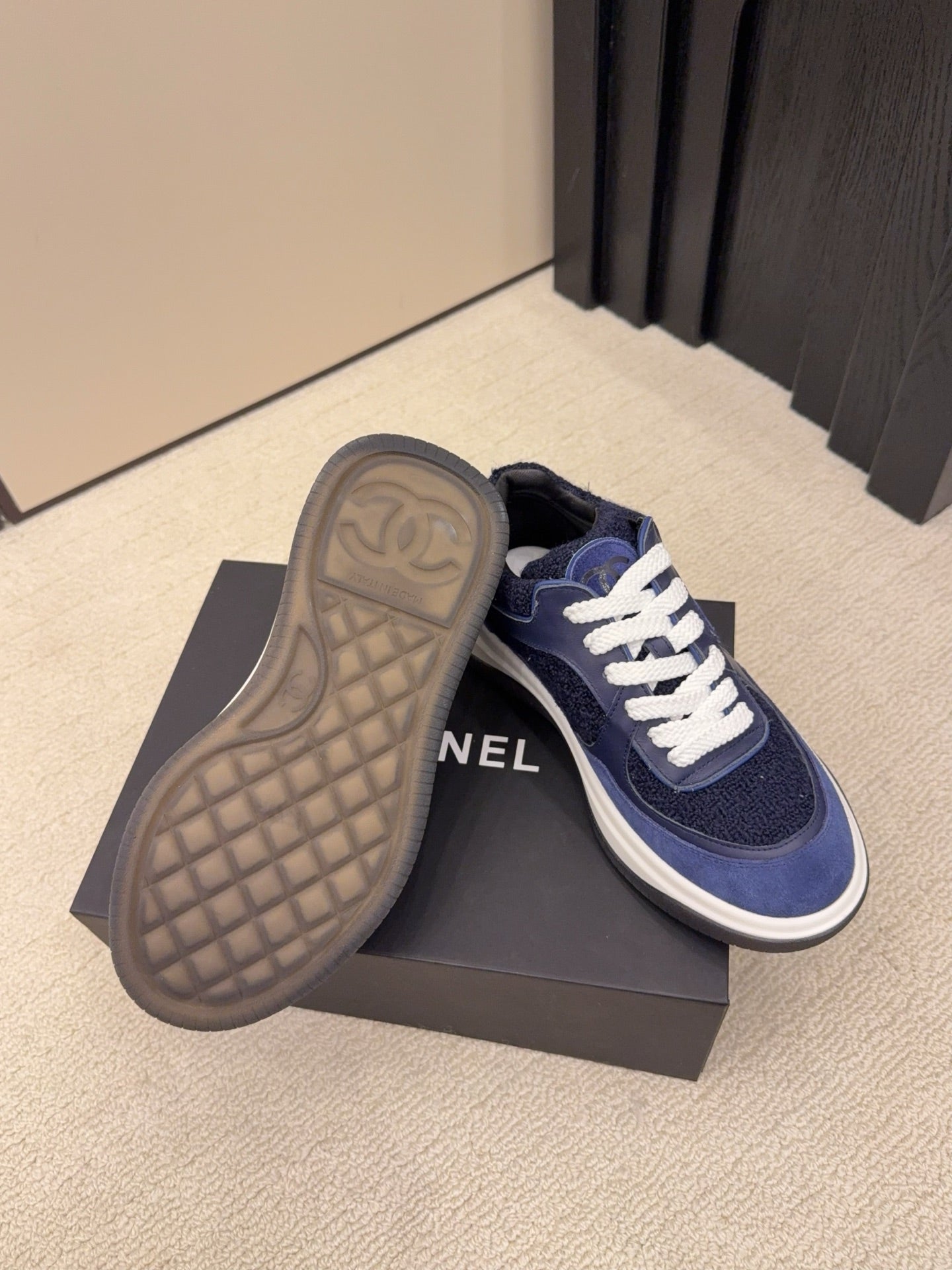 CC 26 Sneaker Navy Blue mix White Tweed Fabric and Suede 589080