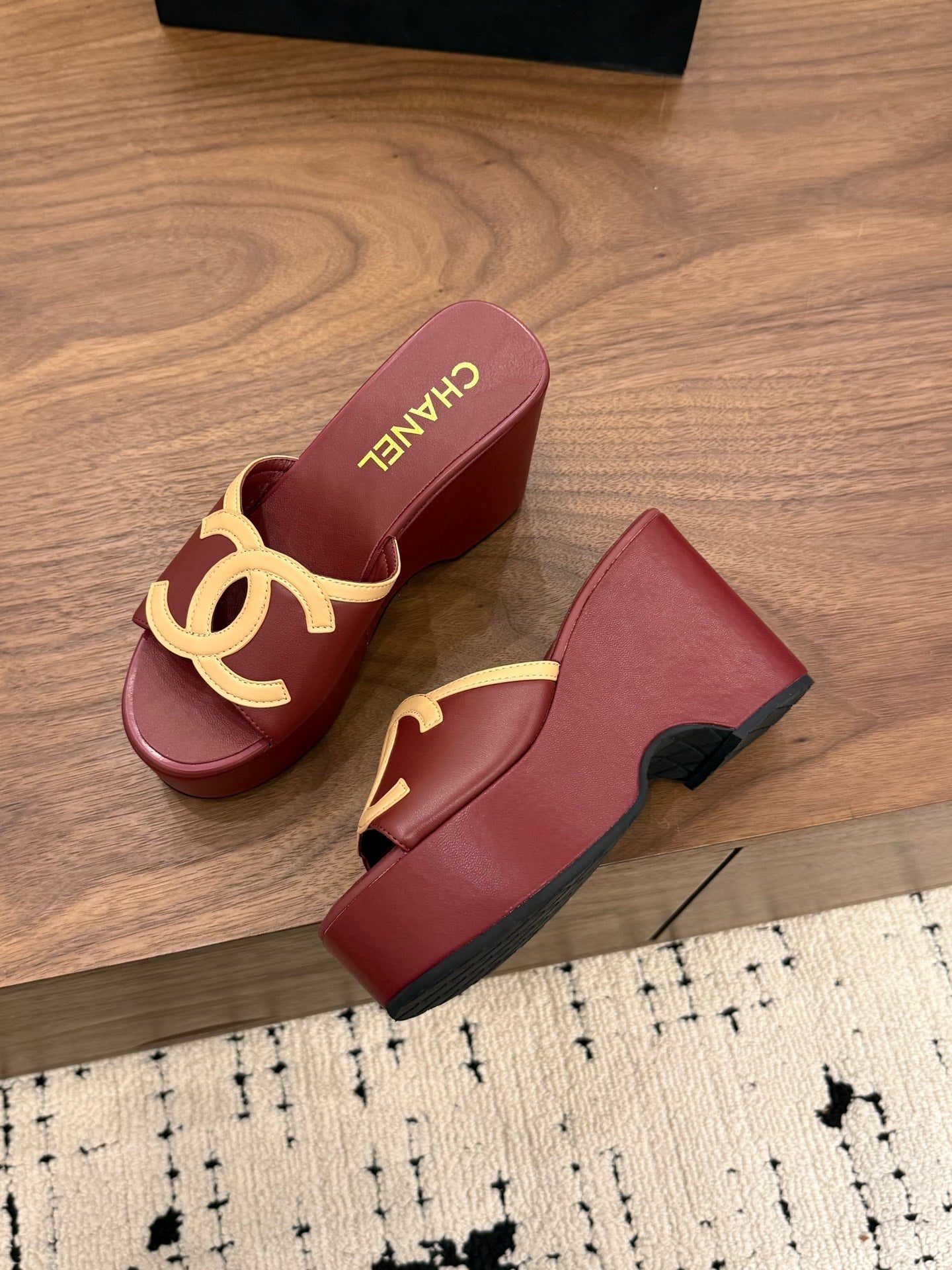 CC 26s Wedge Sandals 95 Mm In Dark Red Calfskin