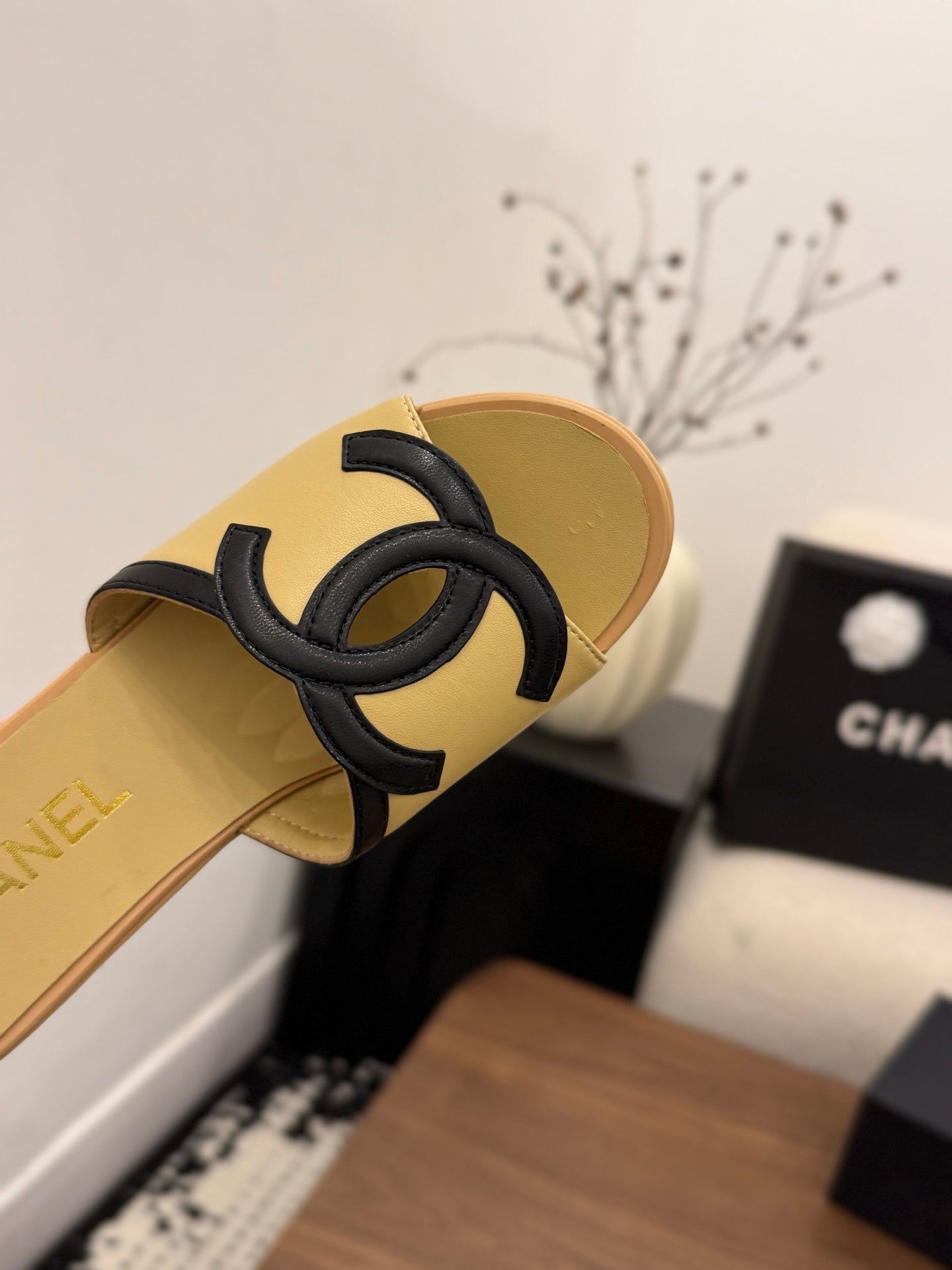 CC 26s Wedge Sandals 95 Mm In Pastel Yellow Calfskin