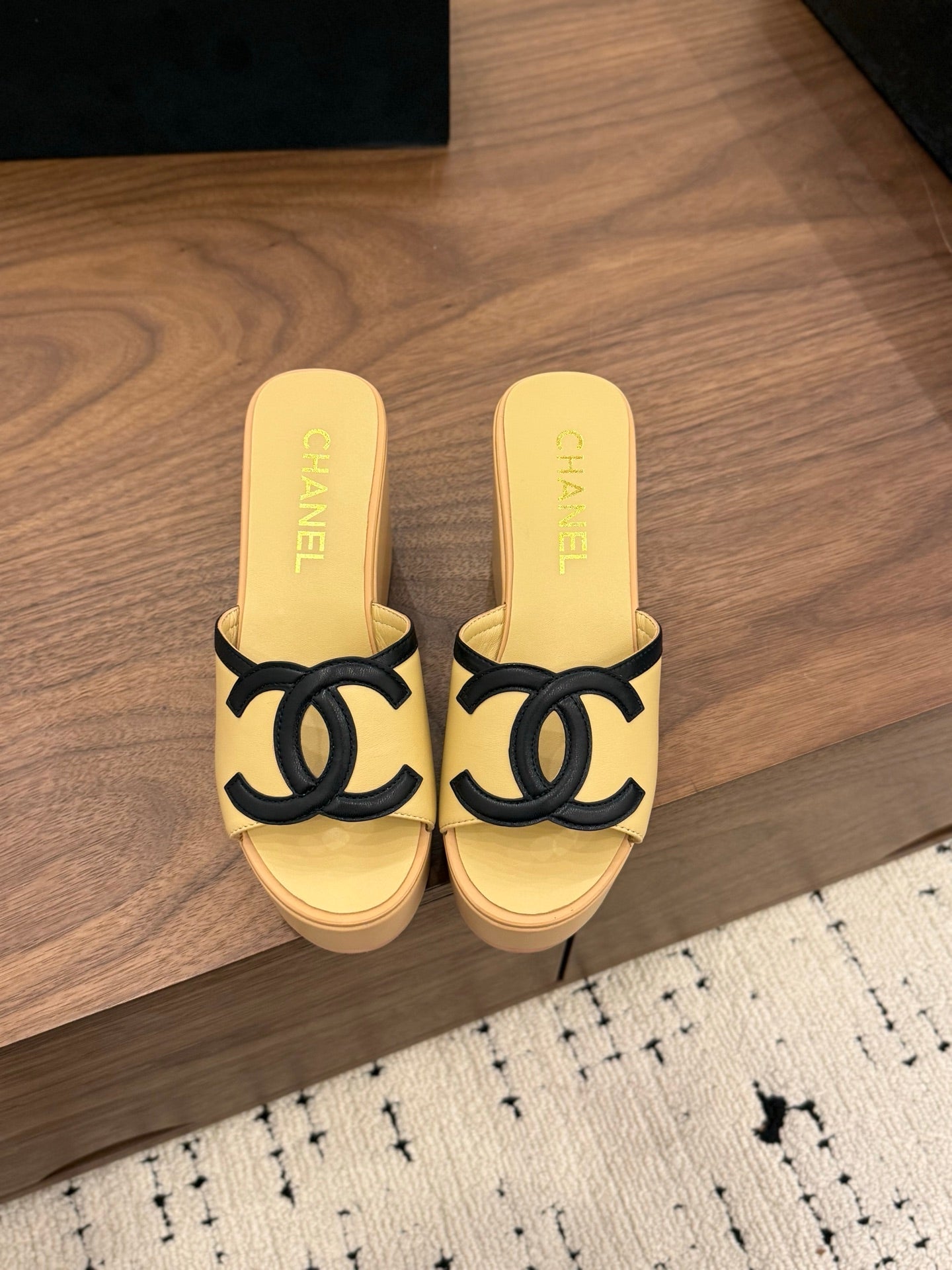 CC 26s Wedge Sandals 95 Mm In Pastel Yellow Calfskin