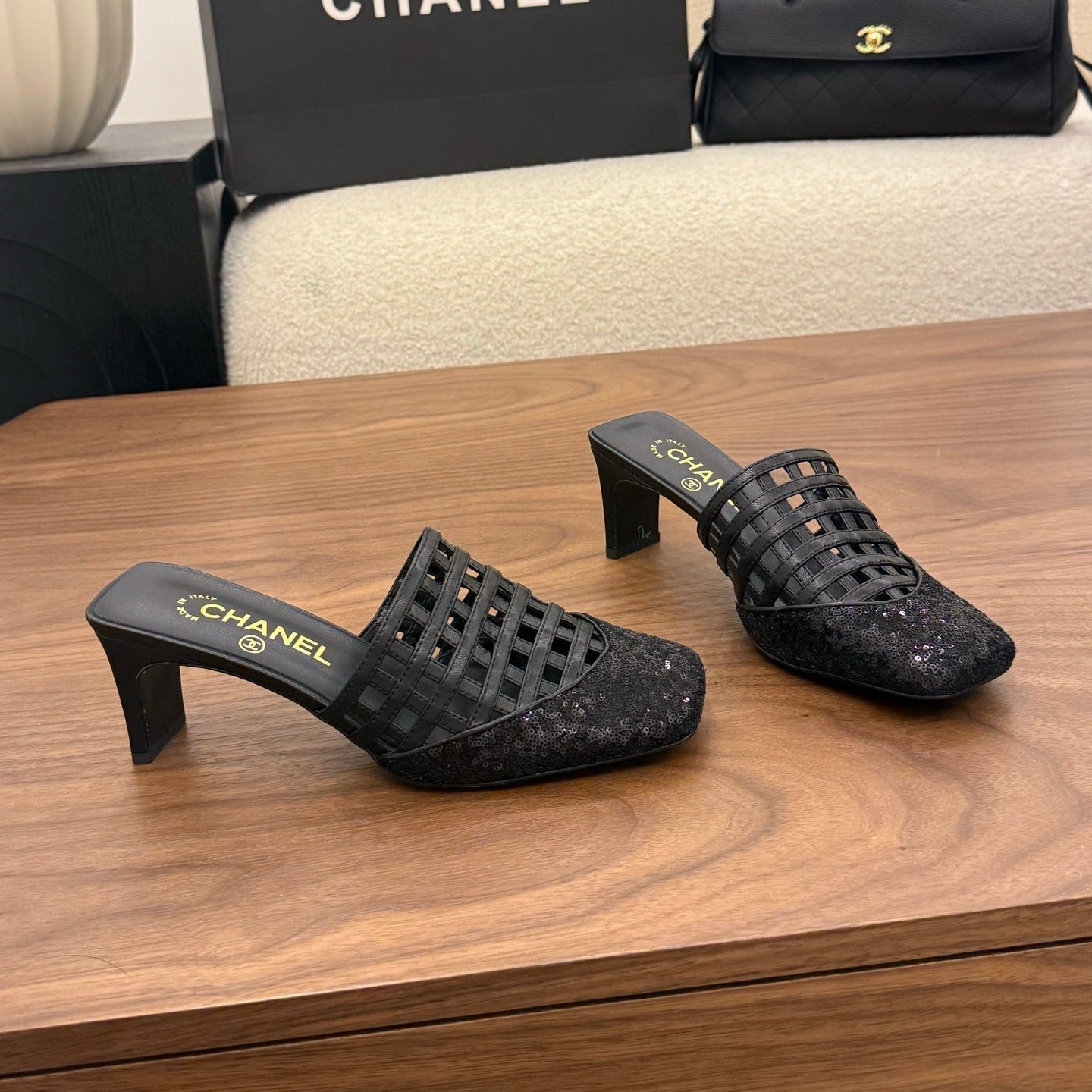 CC 26s Woven Mule High-Heeled Sandals Black Leather 850118
